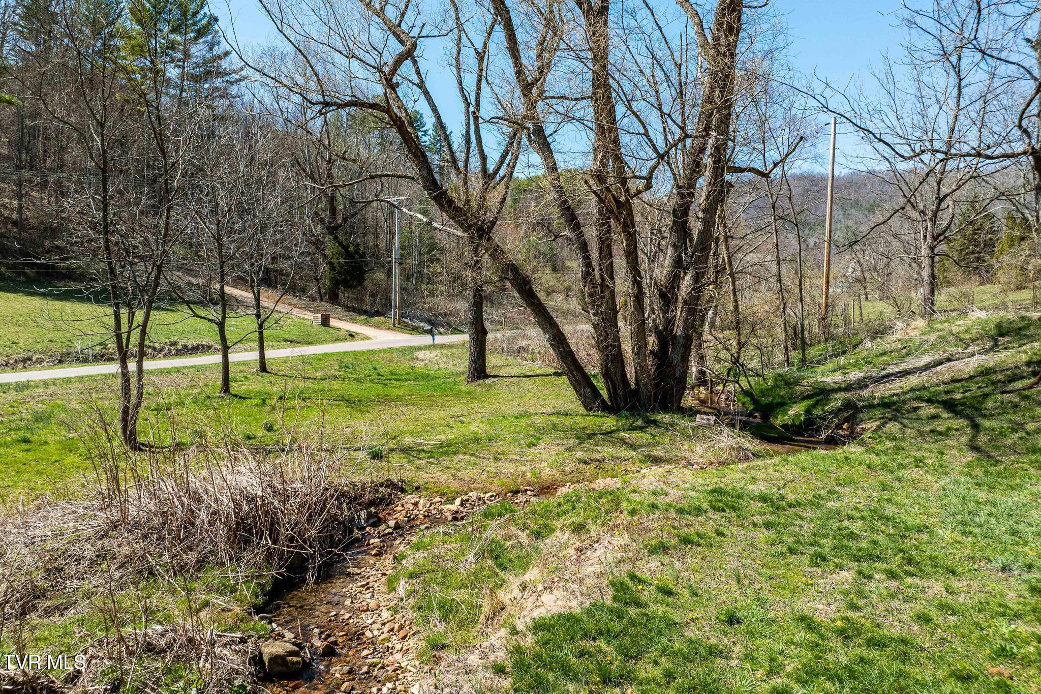 1168 Campbell Road, Mountain City, Tennessee image 10