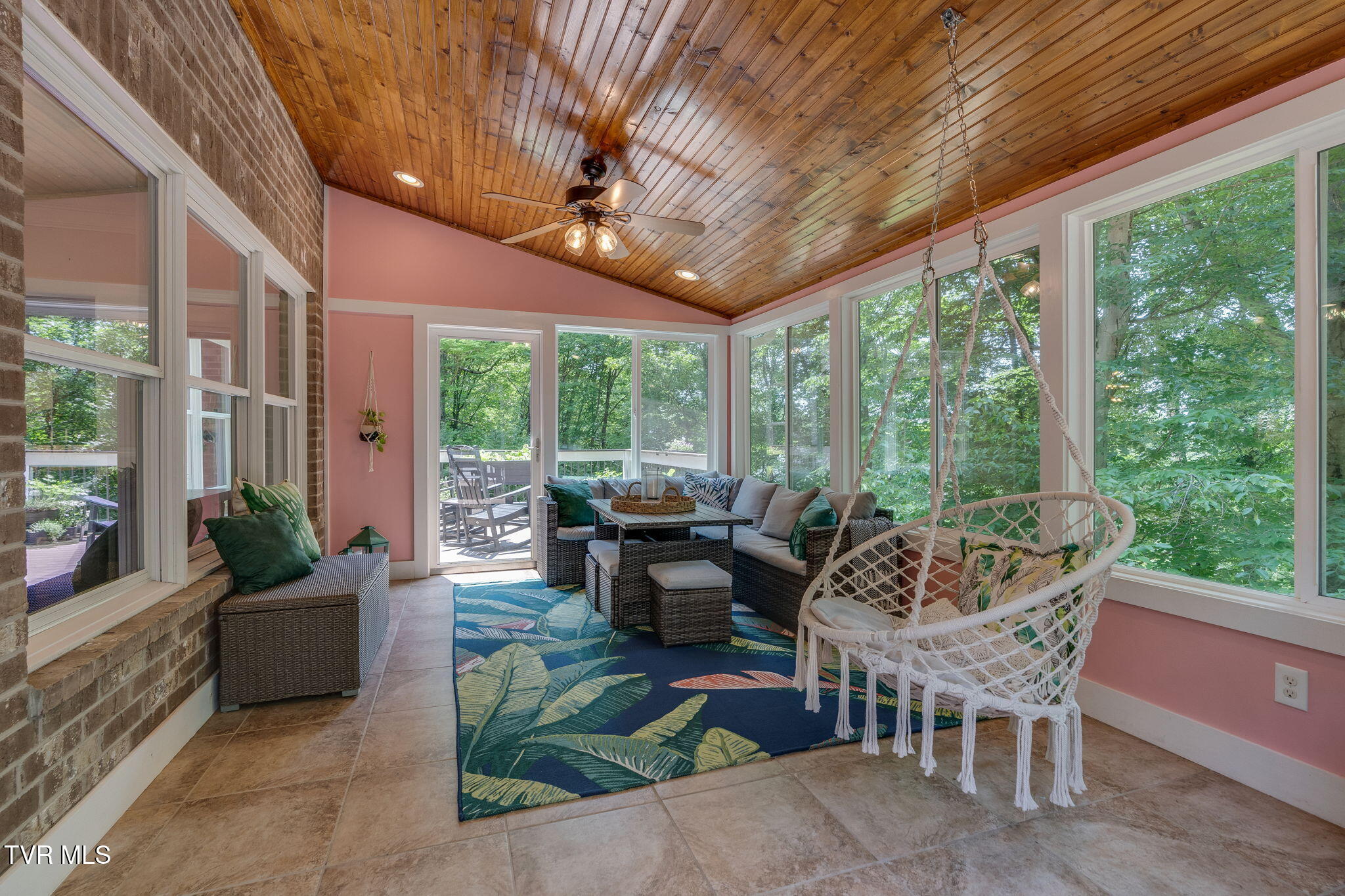 213 Shadowood Drive, Johnson City, Tennessee image 27