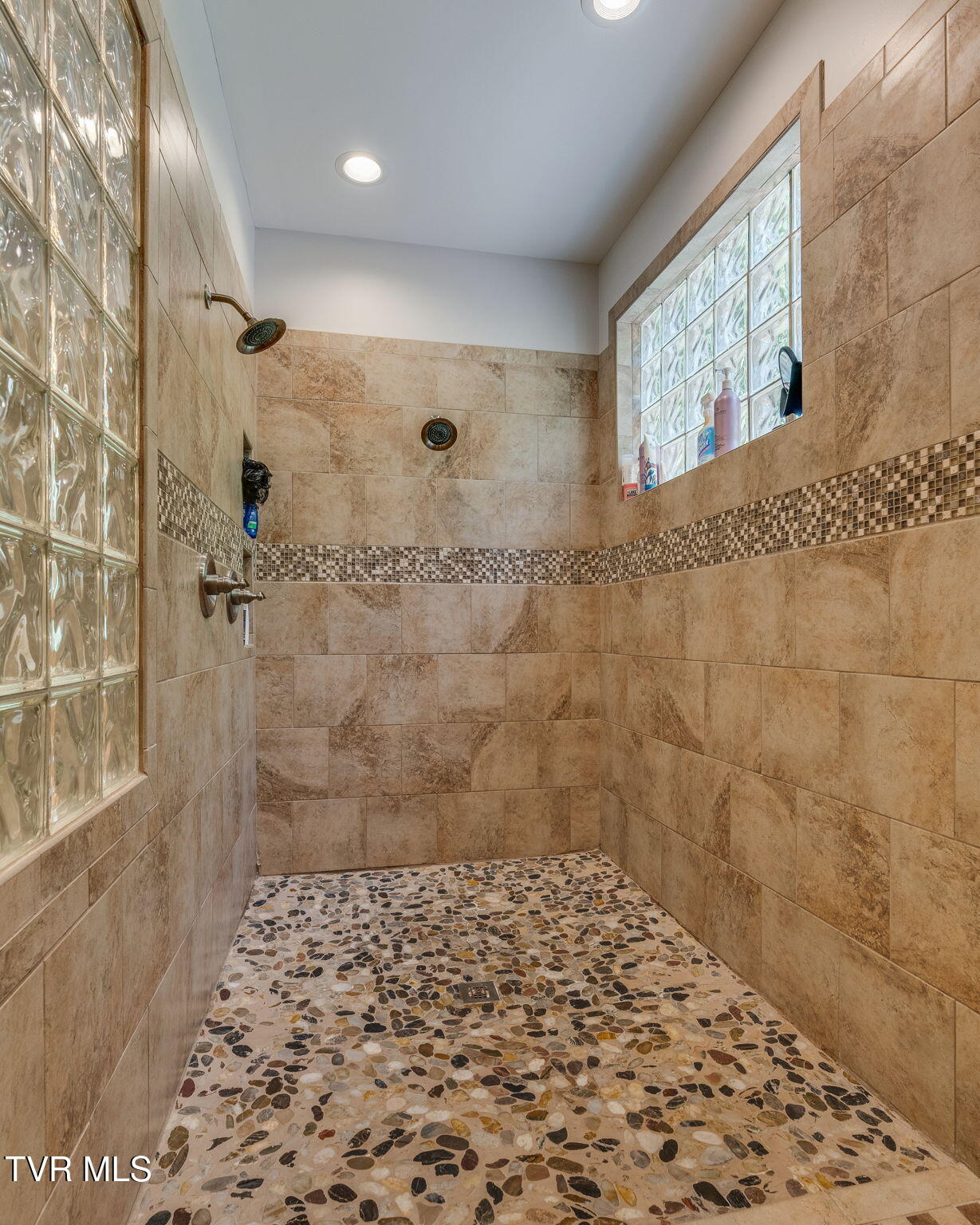 213 Shadowood Drive, Johnson City, Tennessee image 38