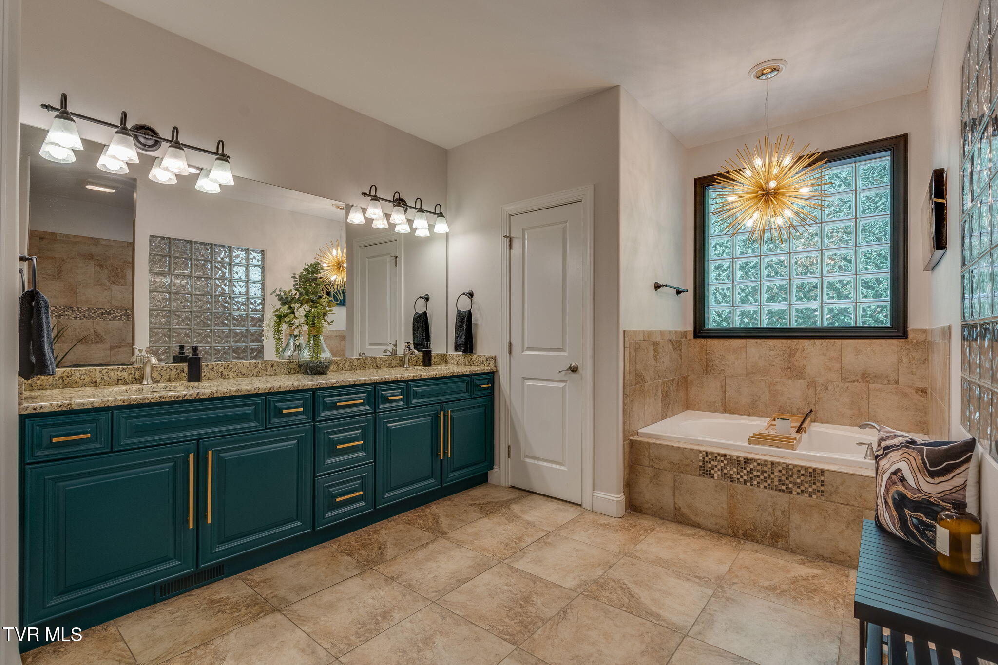 213 Shadowood Drive, Johnson City, Tennessee image 36