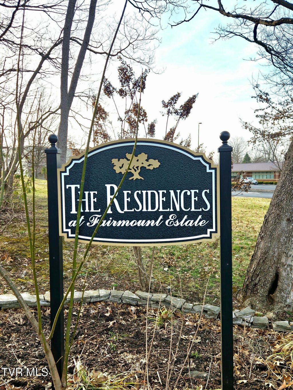 Photo of 924 Maryland Avenue #D, Bristol, TN 37620 (MLS # 9991875)