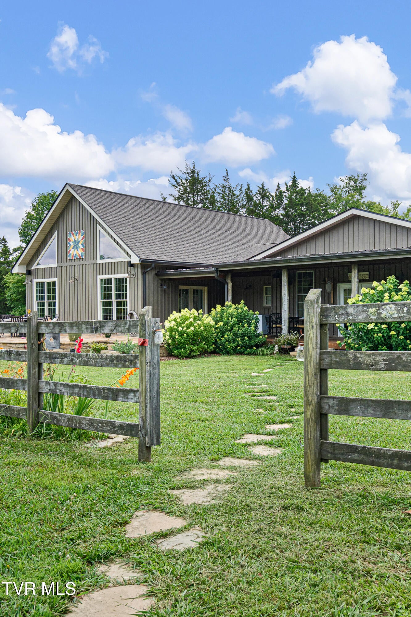 1871 Goodman Loop
