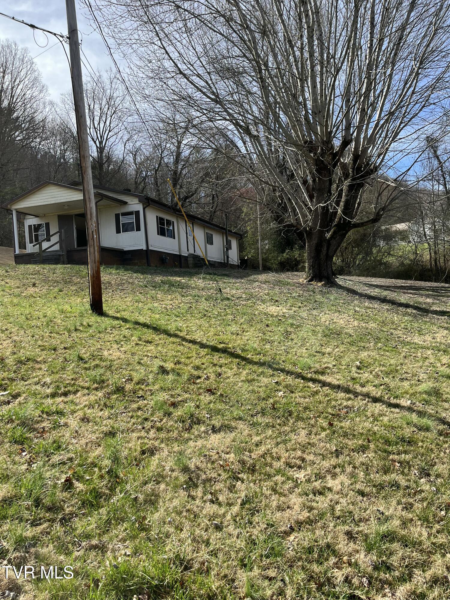 108 Crosswhite Lane, Erwin, Tennessee image 12