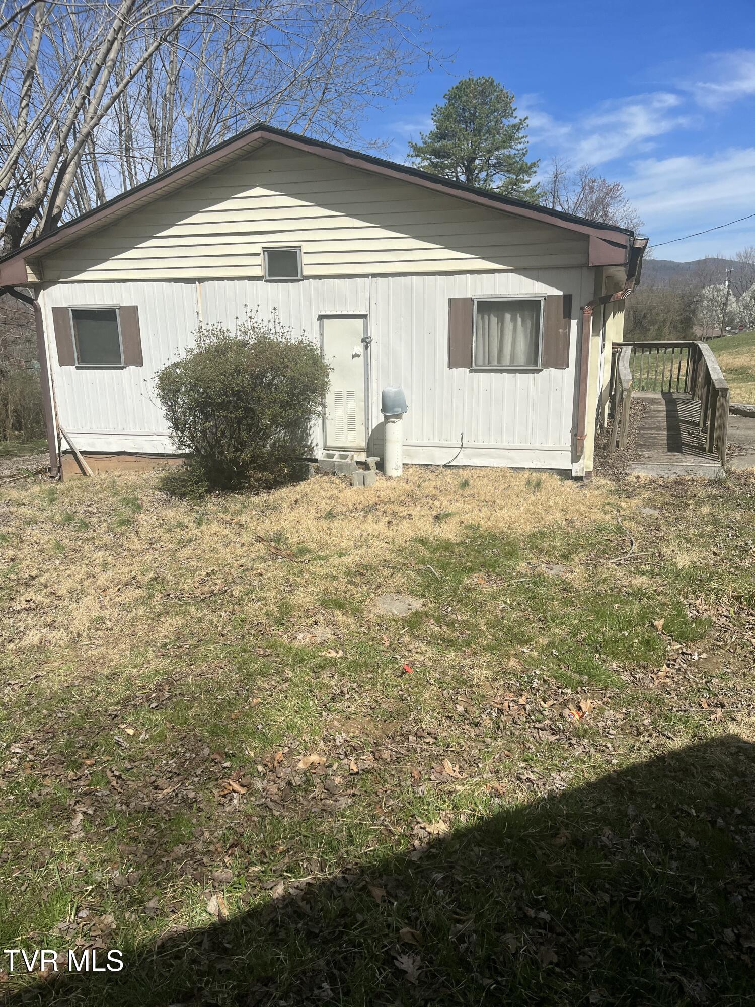108 Crosswhite Lane, Erwin, Tennessee image 11