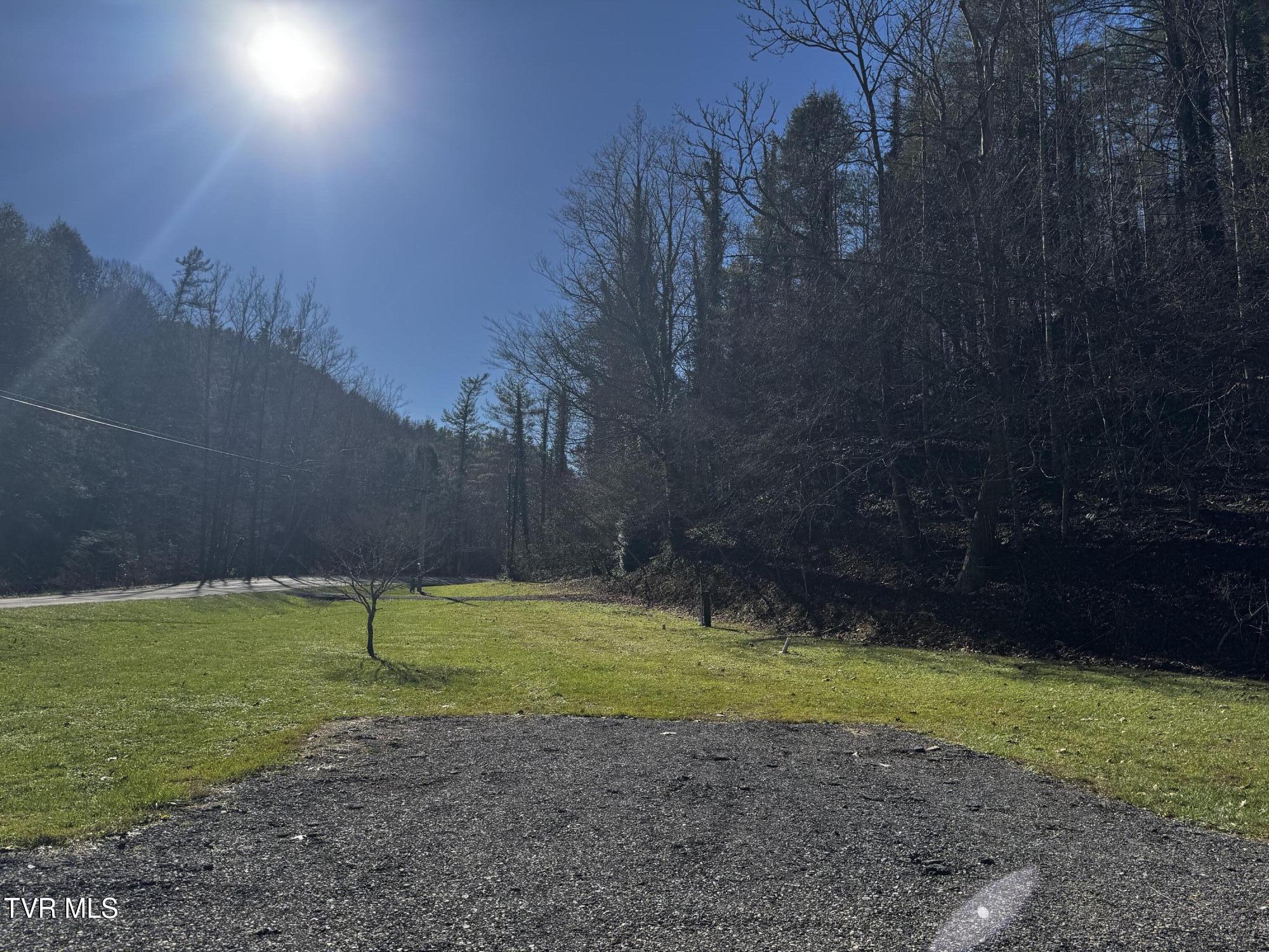4264 Old Asheville Highway, Flag Pond, Tennessee image 10