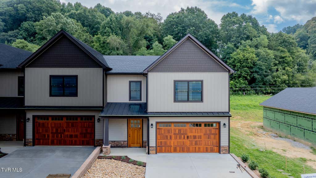 Photo of 1036 Cummings Street #7, Abingdon, VA 24211 (MLS # 9999731)