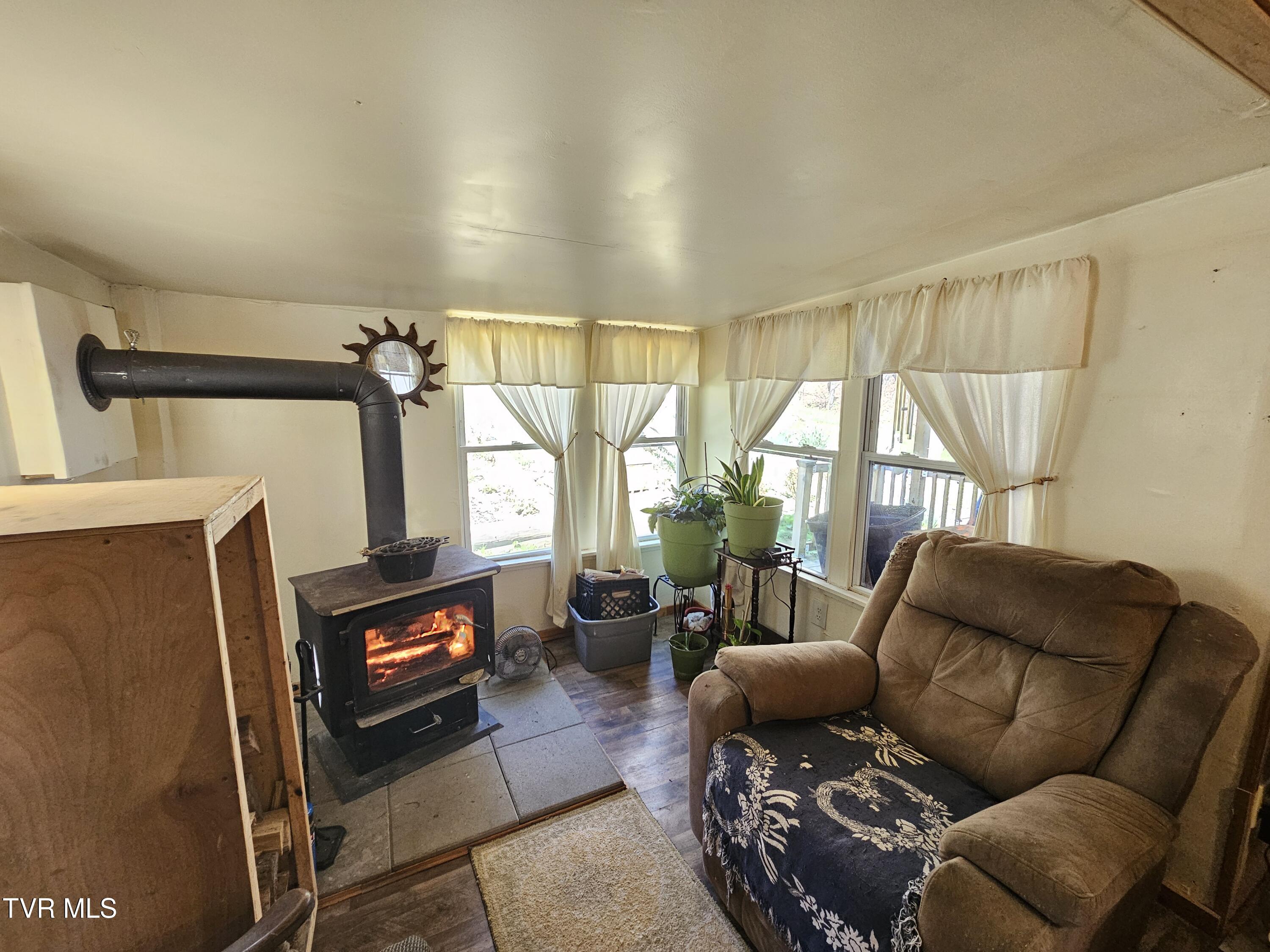 149 Doty Road, Roan Mountain, Tennessee image 10