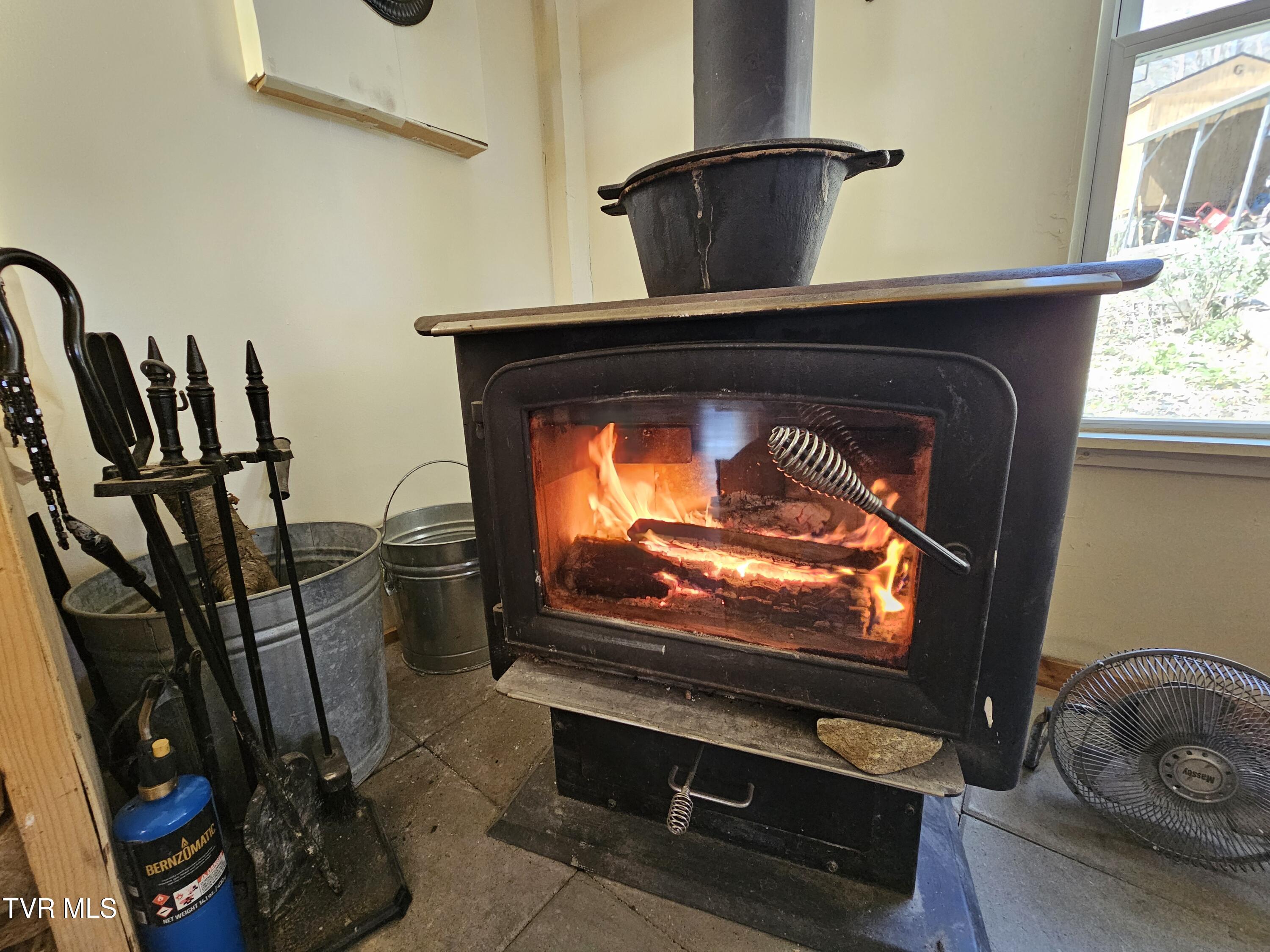 149 Doty Road, Roan Mountain, Tennessee image 11