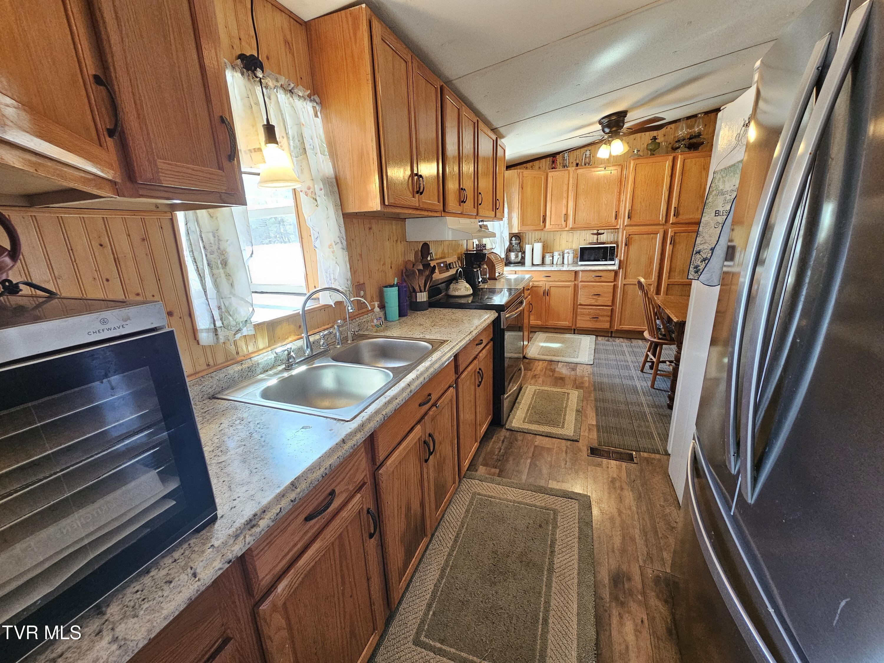 149 Doty Road, Roan Mountain, Tennessee image 20