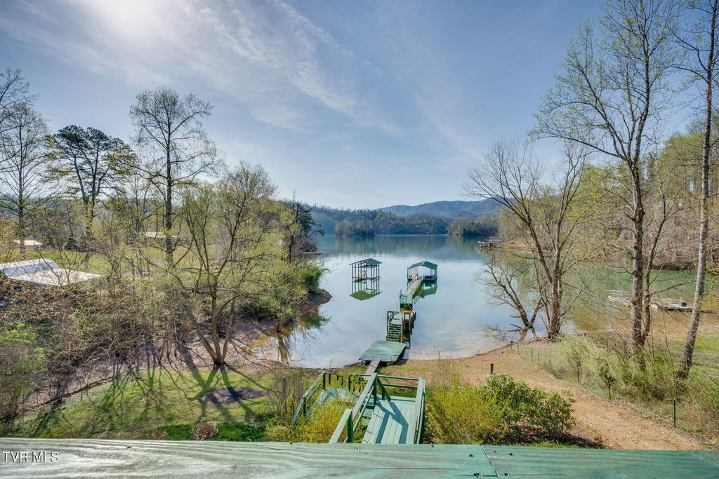 Photo of 1065 Piercetown Road, Butler, TN 37640 (MLS # 9993382)