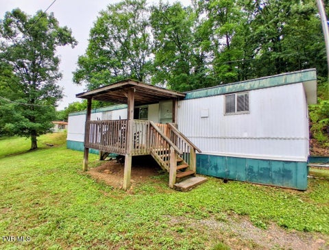 Homes For Sale - 100 Scruggs Lane<br/> Mohawk, TN 37810