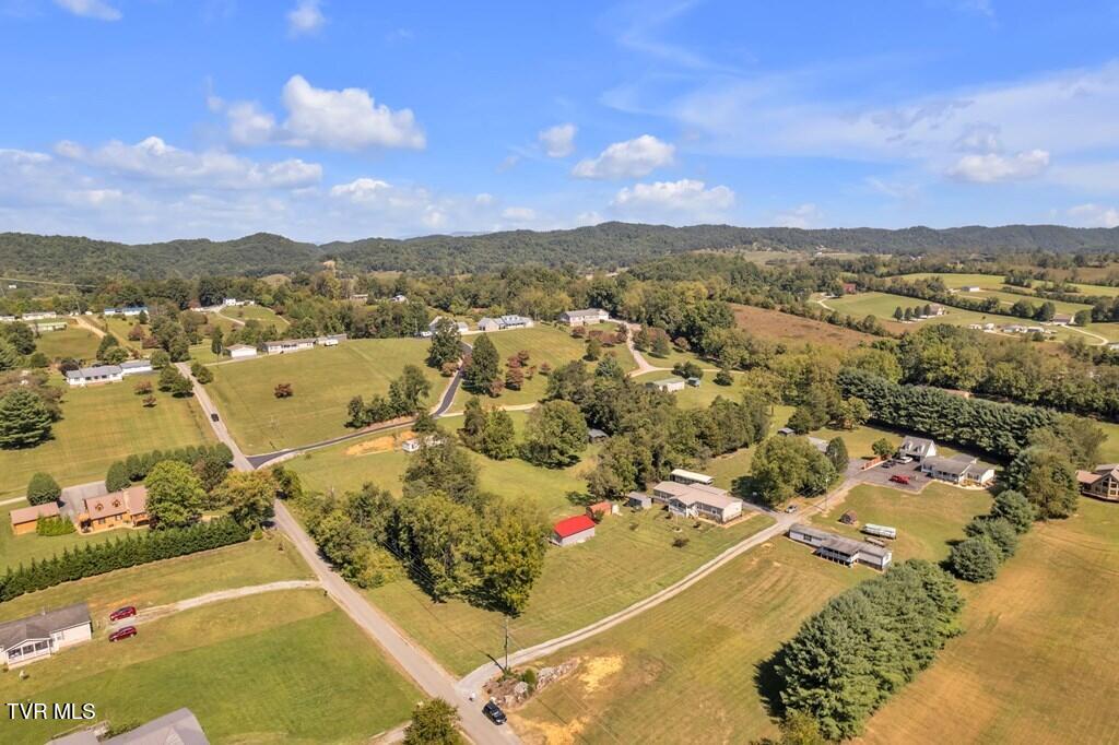 18395 Dauphin Drive, Abingdon, Virginia image 7