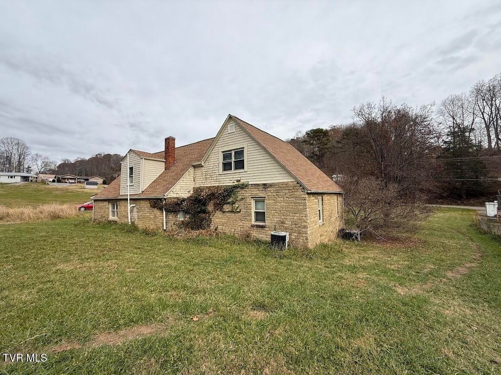 Photo of 1427 Reed Hollow Road, Gate City, VA 24251 (MLS # 9991314)