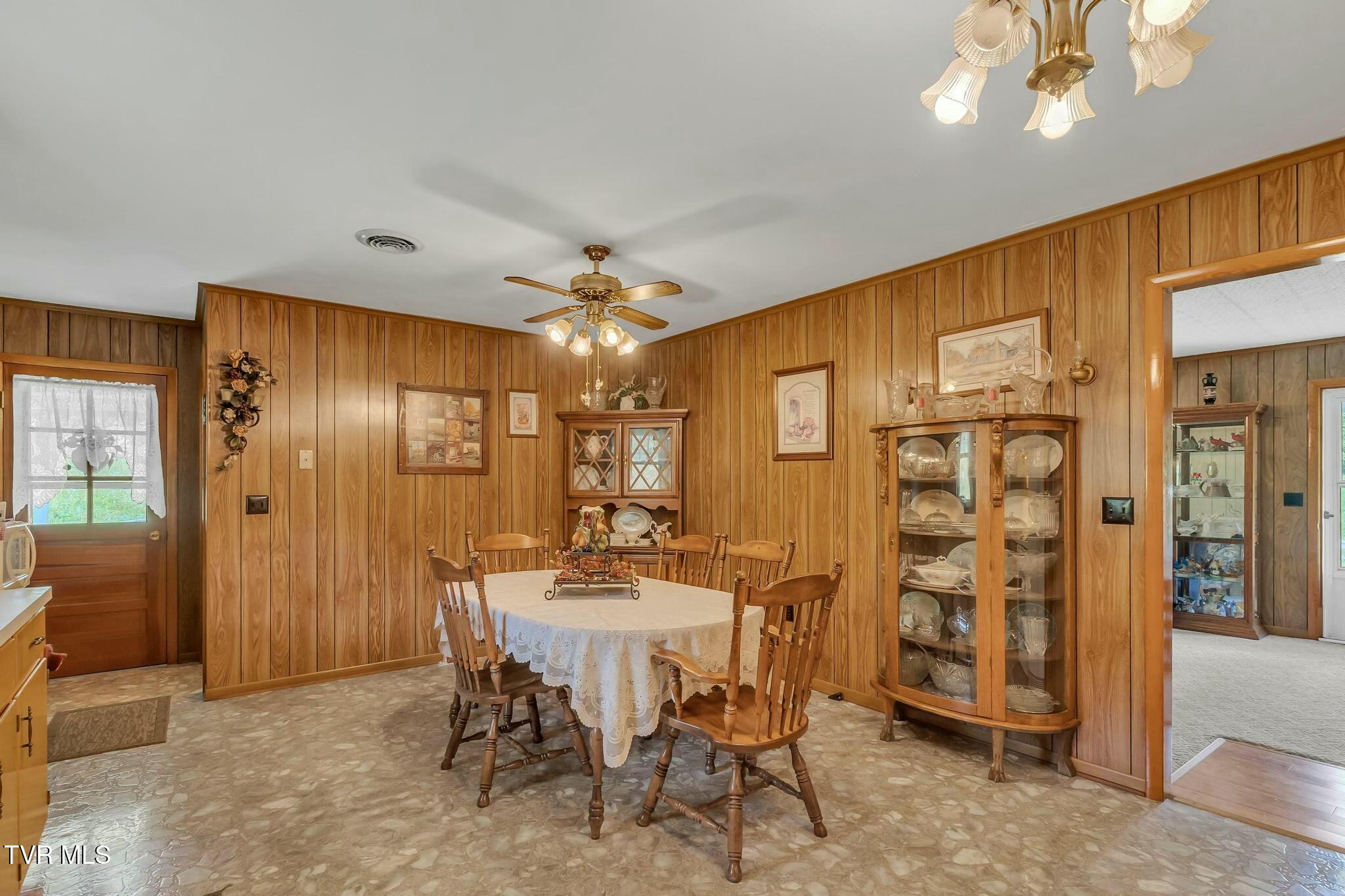16044 Hamilton Street, Mendota, Virginia image 15