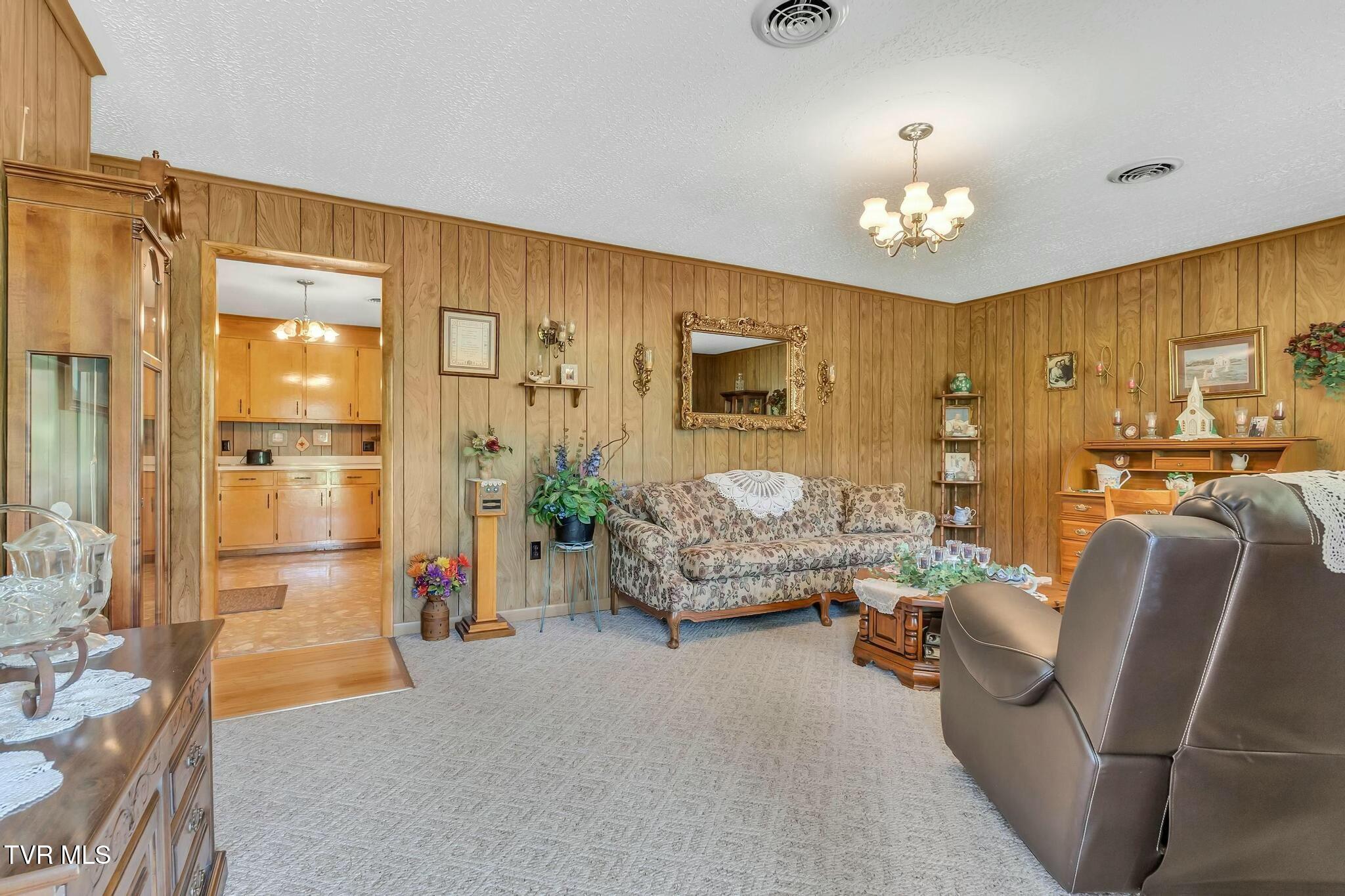 16044 Hamilton Street, Mendota, Virginia image 7