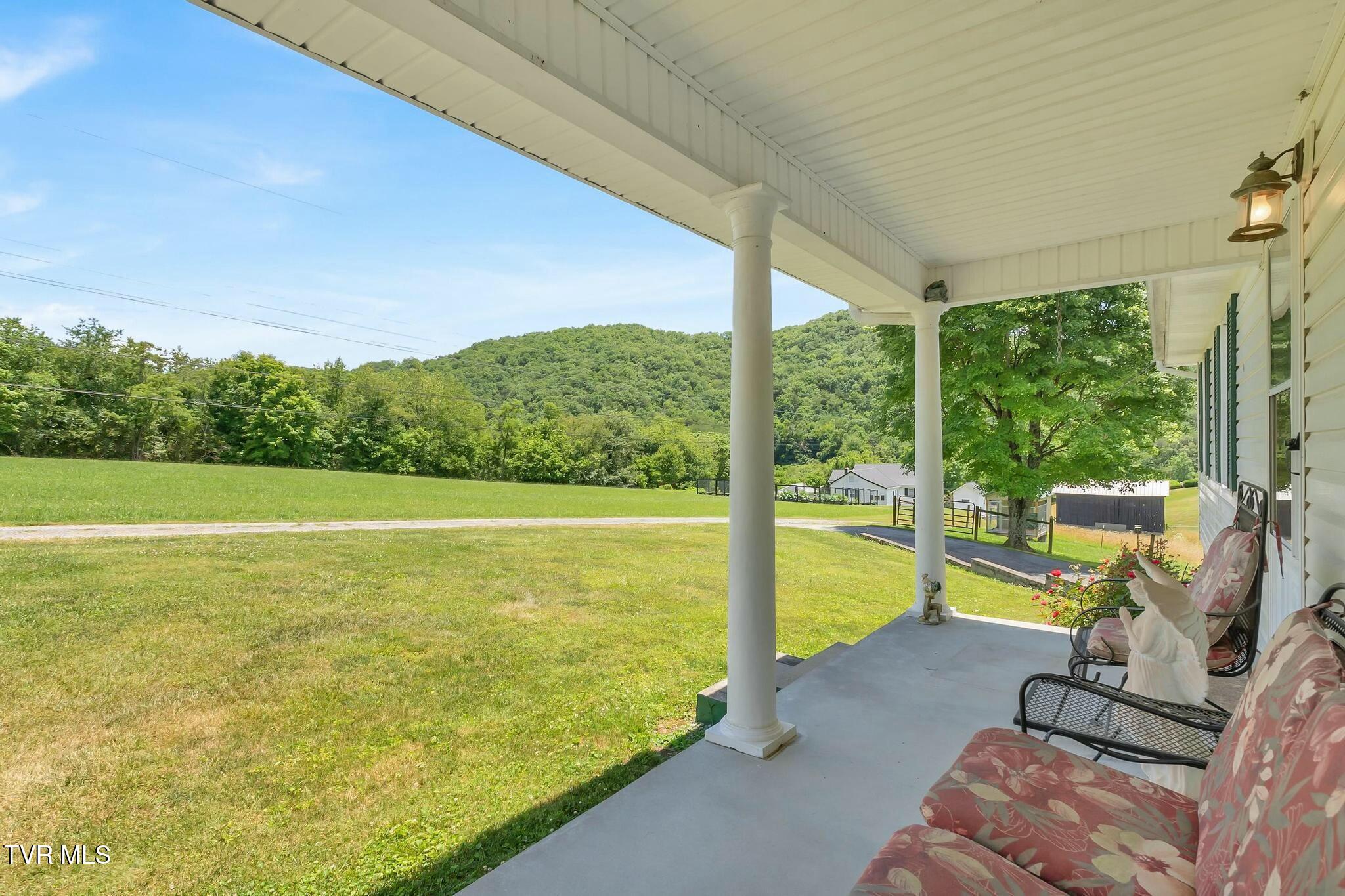 16044 Hamilton Street, Mendota, Virginia image 5