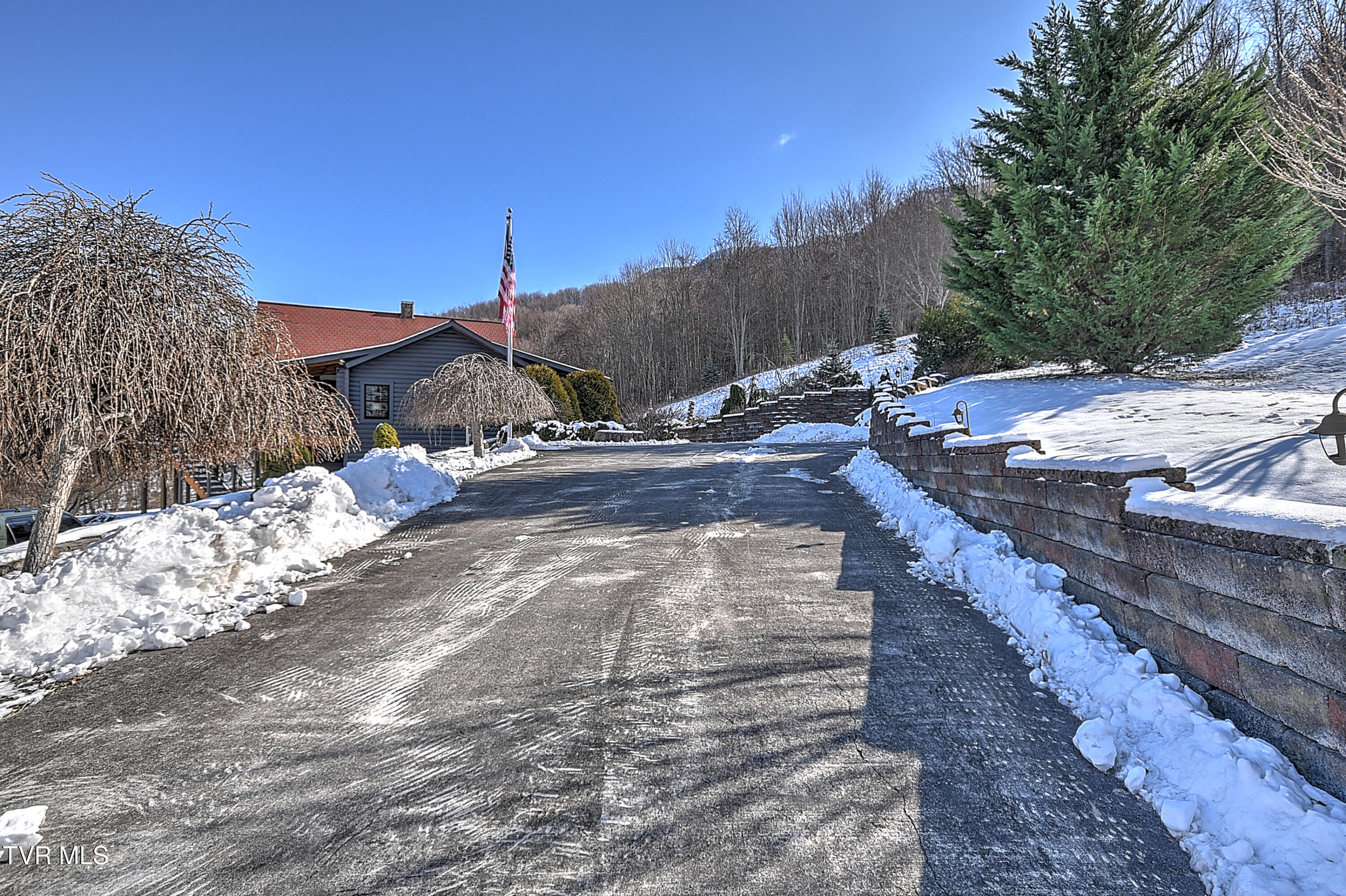 72 Mountain Heights Road, Lebanon, Virginia image 9