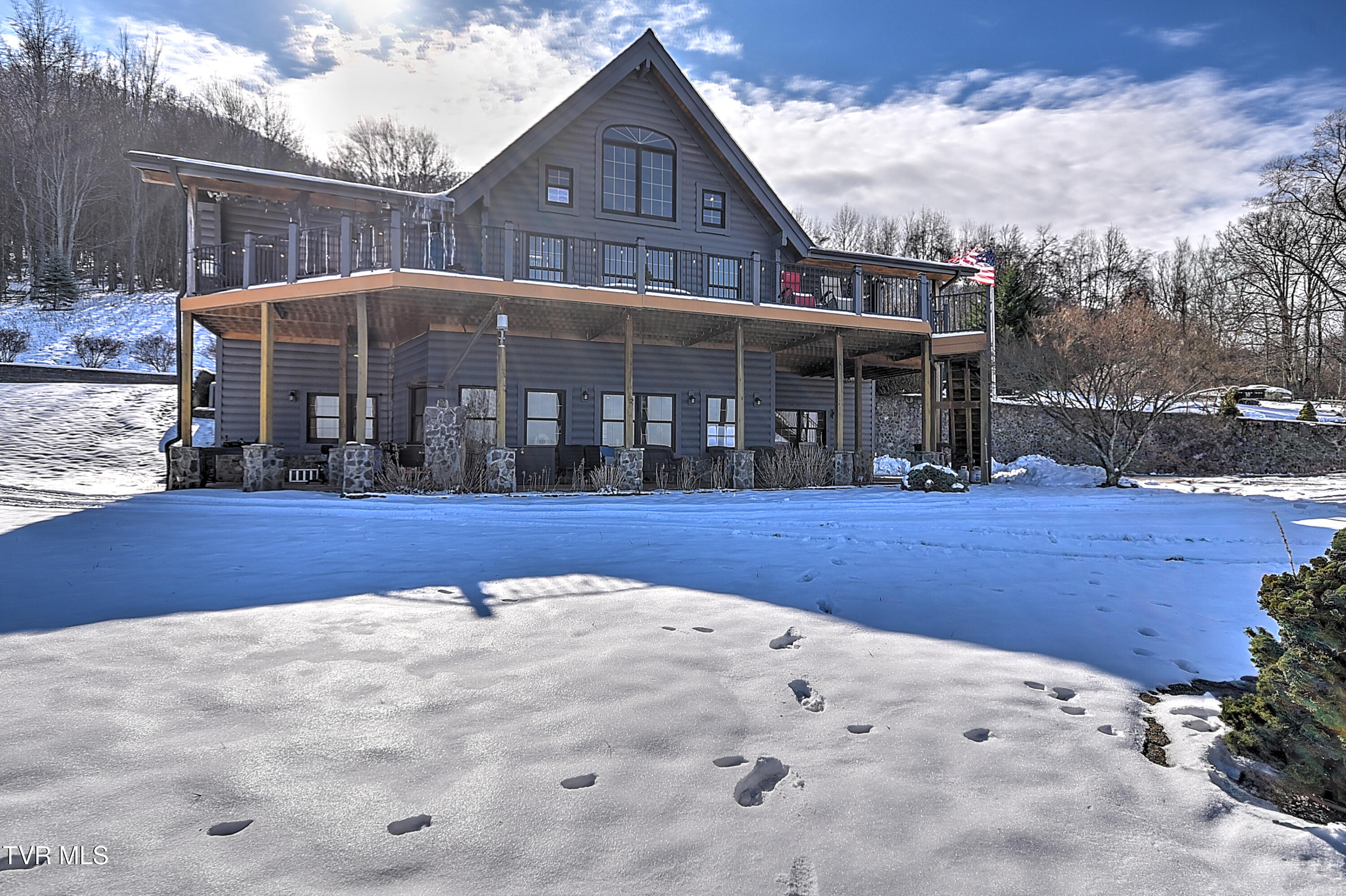72 Mountain Heights Road, Lebanon, Virginia image 2