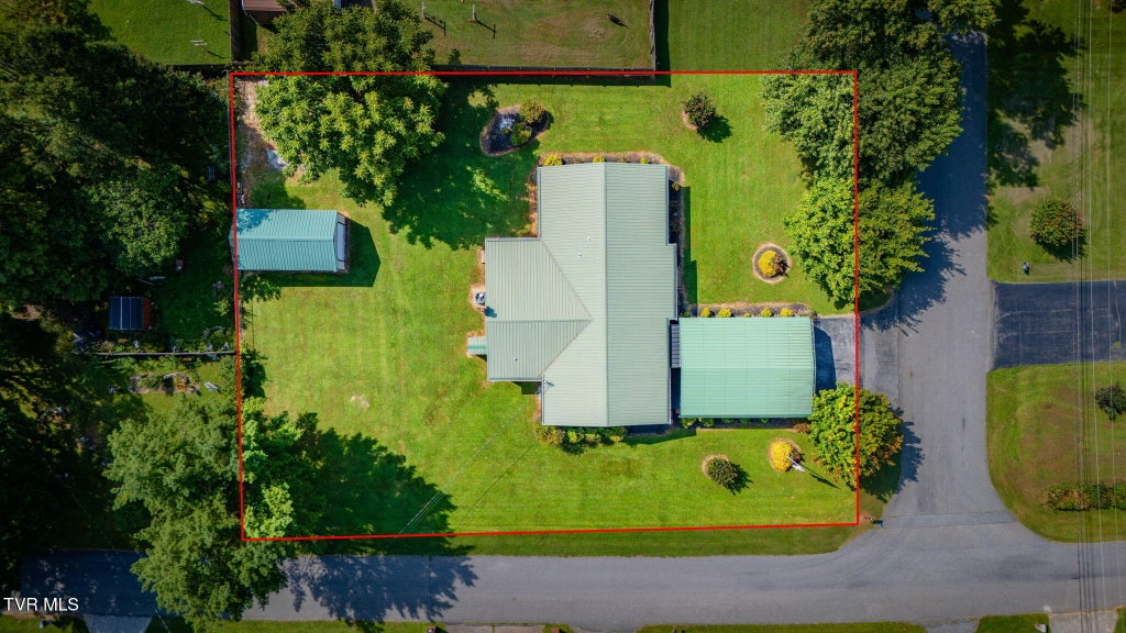 Photo of 100 Fairway Drive, Gray, TN 37615 (MLS # 10000499)