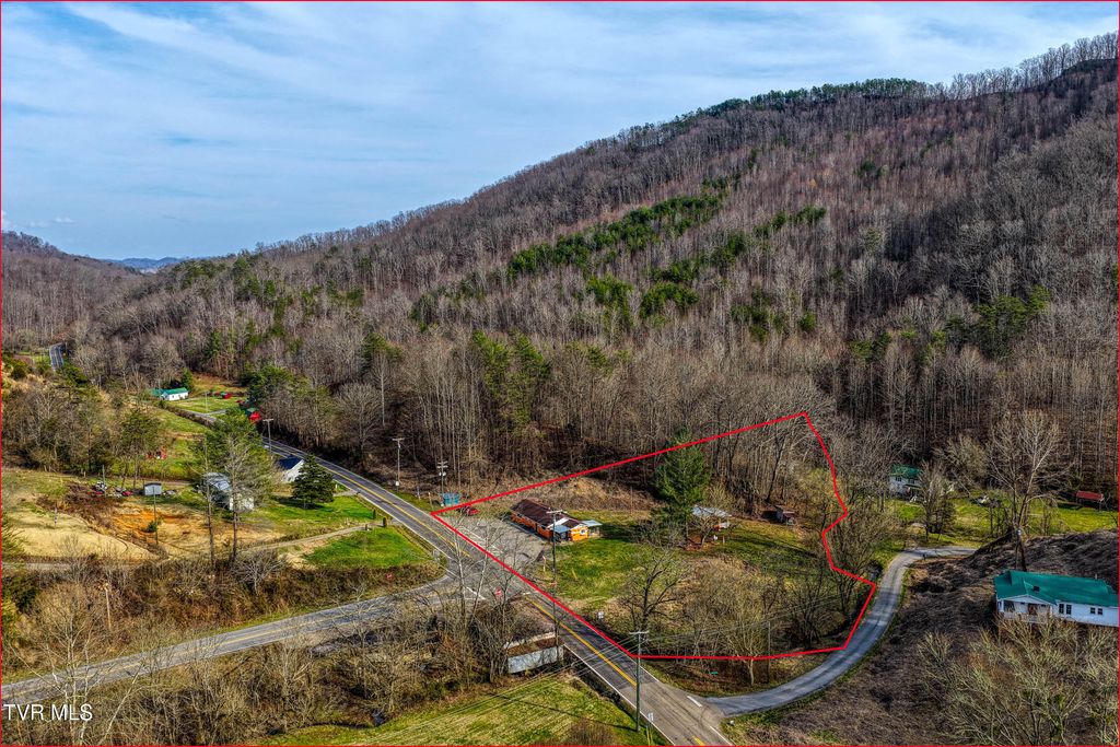 Photo of 2123 Highway 70n, Rogersville, TN 37857 (MLS # 9992092)