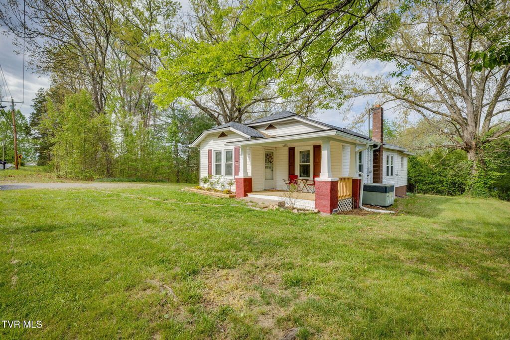 Photo of 225 Washington College Station, Limestone, TN 37681 (MLS # 9993902)