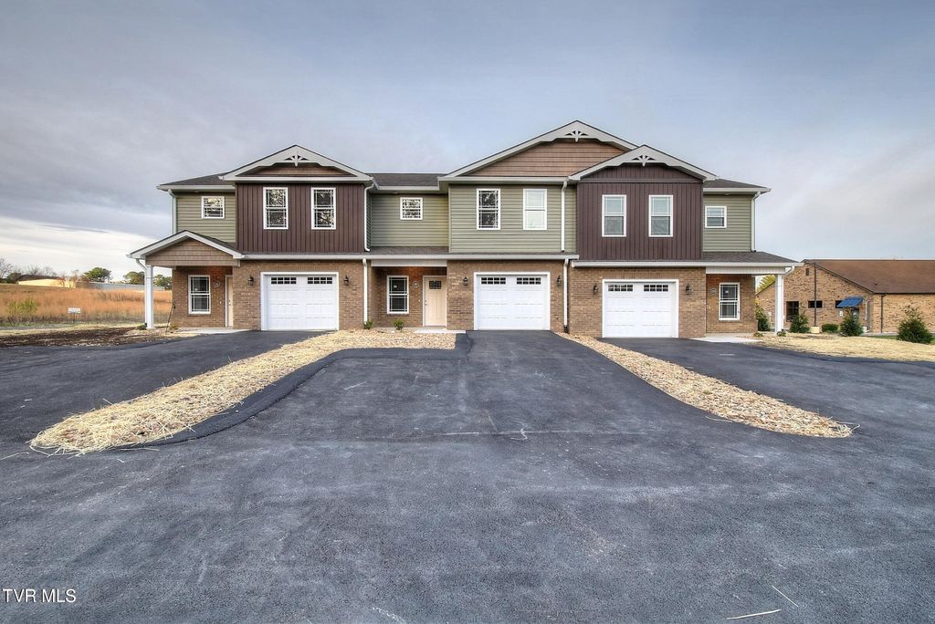 Photo of 189 Chucks Alley, Jonesborough, TN 37659 (MLS # 9991236)