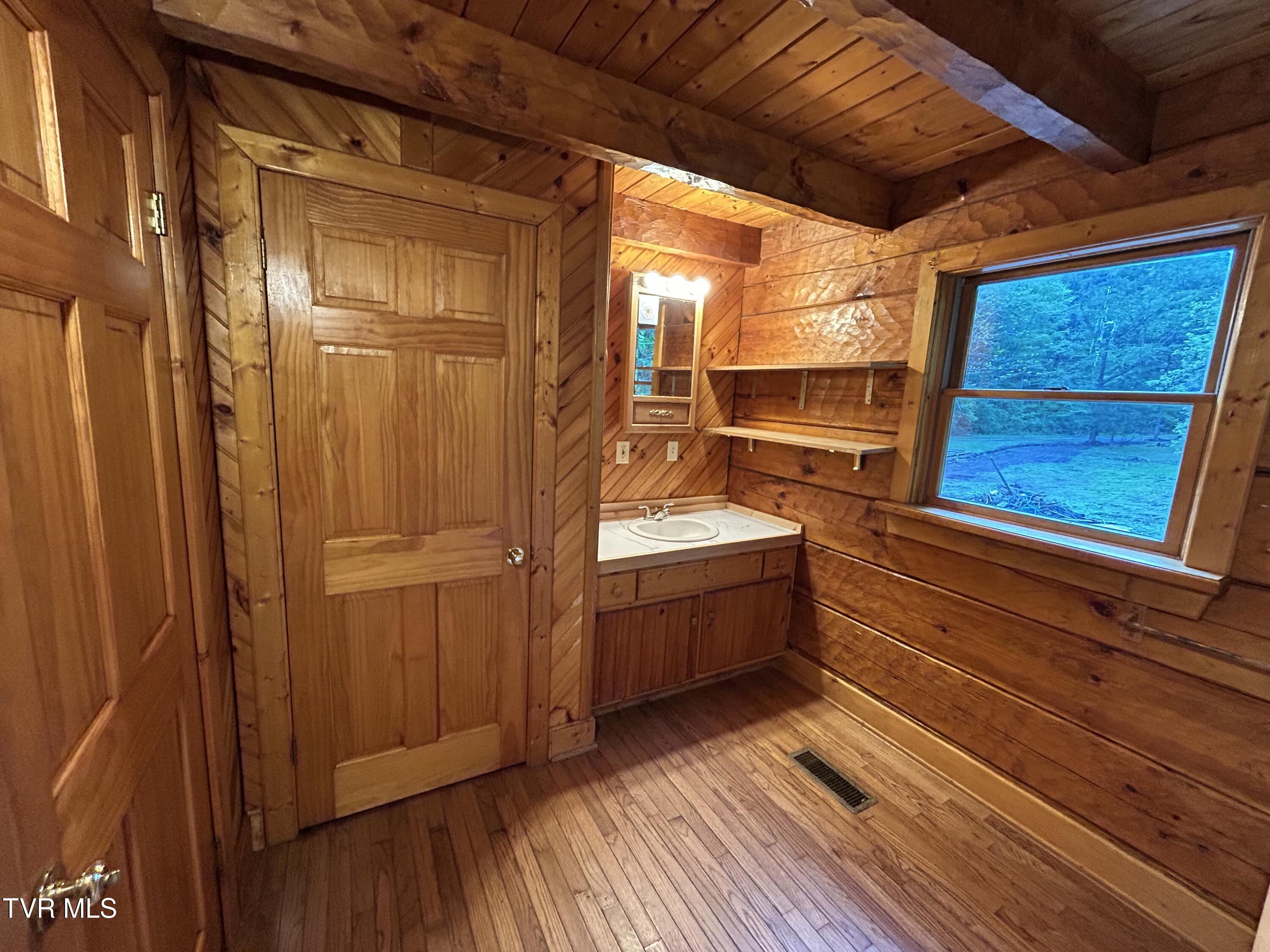 4406 Lawson Hollow Road, Coeburn, Virginia image 11