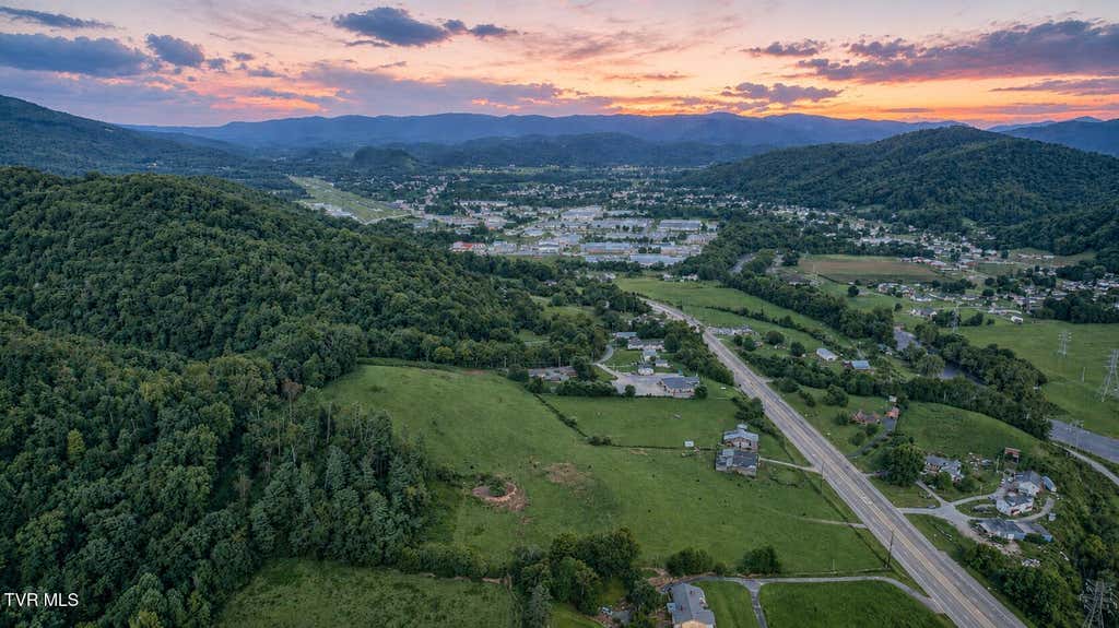 Photo of 143 Highway 91, Elizabethton, TN 37643 (MLS # 9999647)