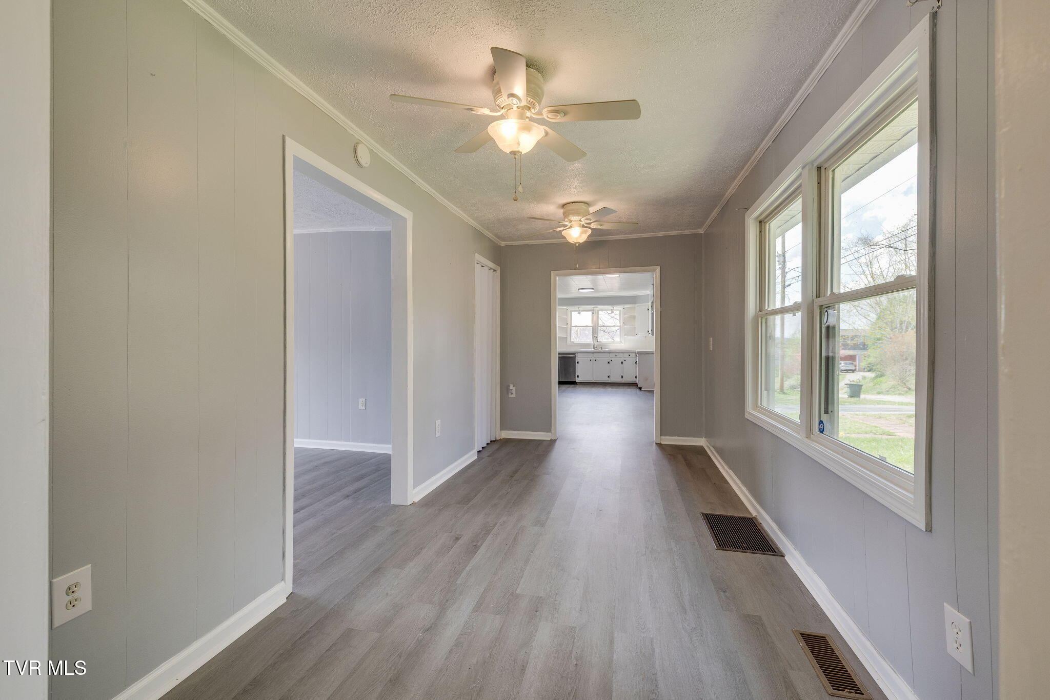 224 Old Siam Road, Elizabethton, Tennessee image 9