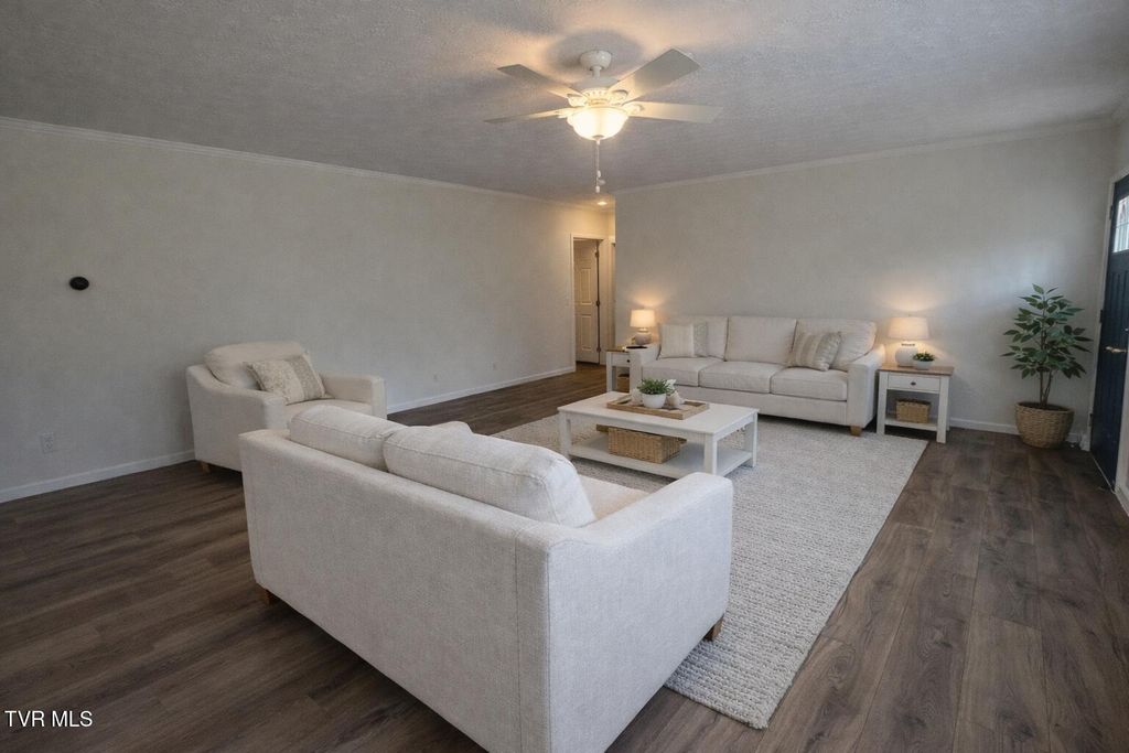 Photo of 290 Race Track Road, Rogersville, TN 37857 (MLS # 9978030)