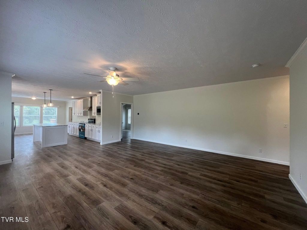 Photo of 290 Race Track Road, Rogersville, TN 37857 (MLS # 9978030)