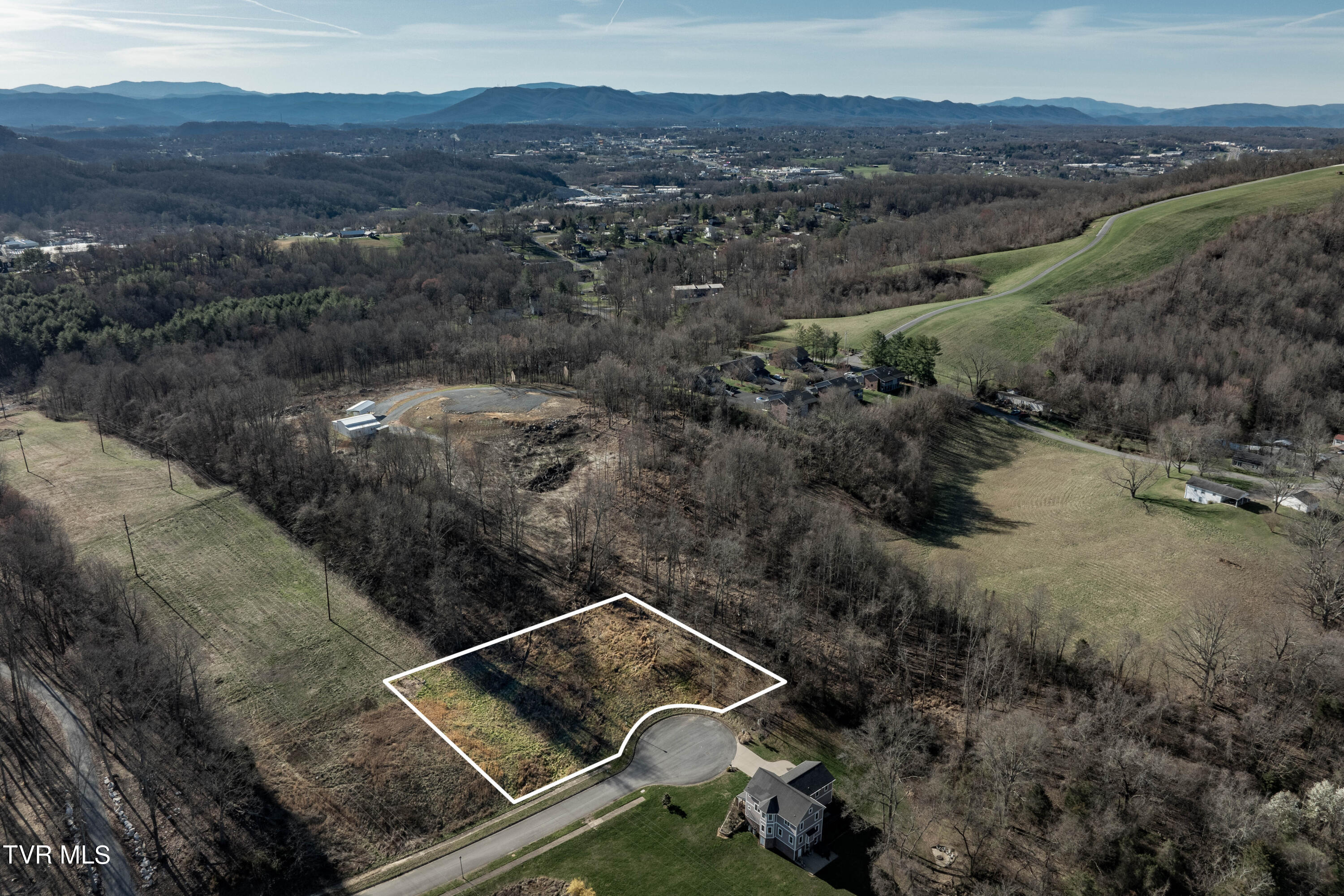 1579 Becky Drive, Johnson City, Tennessee image 1