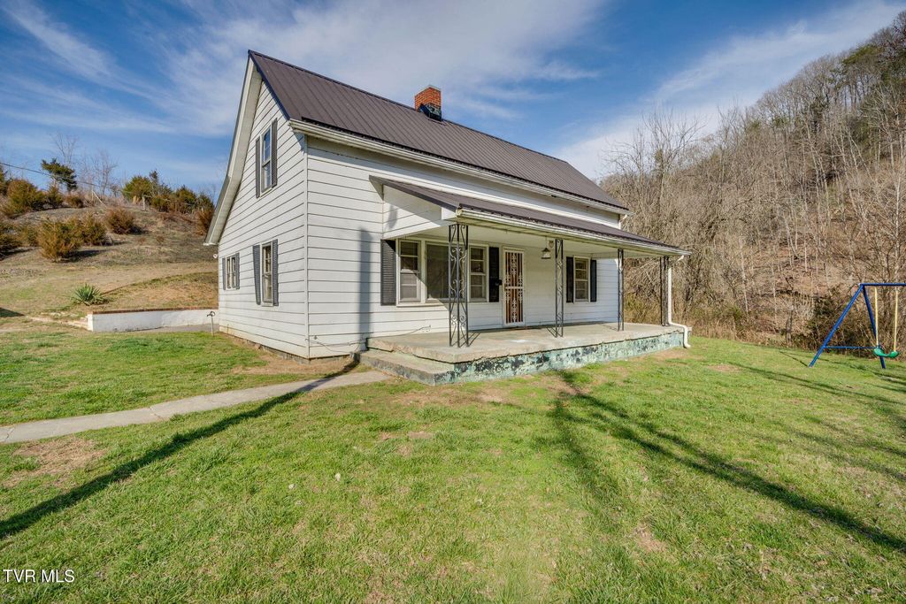 Photo of 1343 Piney Flats Road, Watauga, TN 37694 (MLS # 9992033)