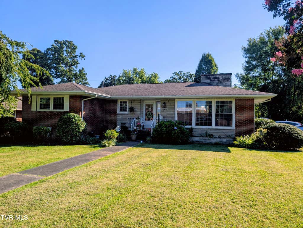 Photo of 1801 Sevier Avenue, Kingsport, TN 37664 (MLS # 9999007)