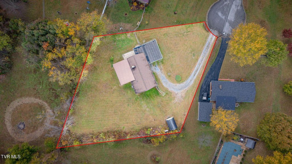 Photo of 219 Bear Track Road, Jonesborough, TN 37659 (MLS # 9987805)