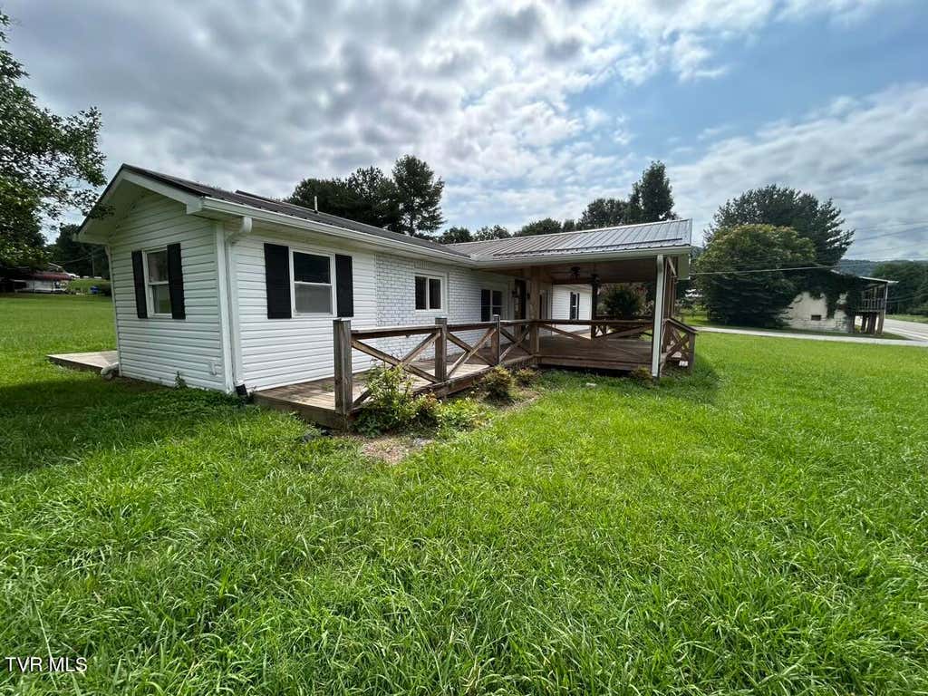 Photo of 105 Deacon Creek Road, Erwin, TN 37650 (MLS # 9999949)