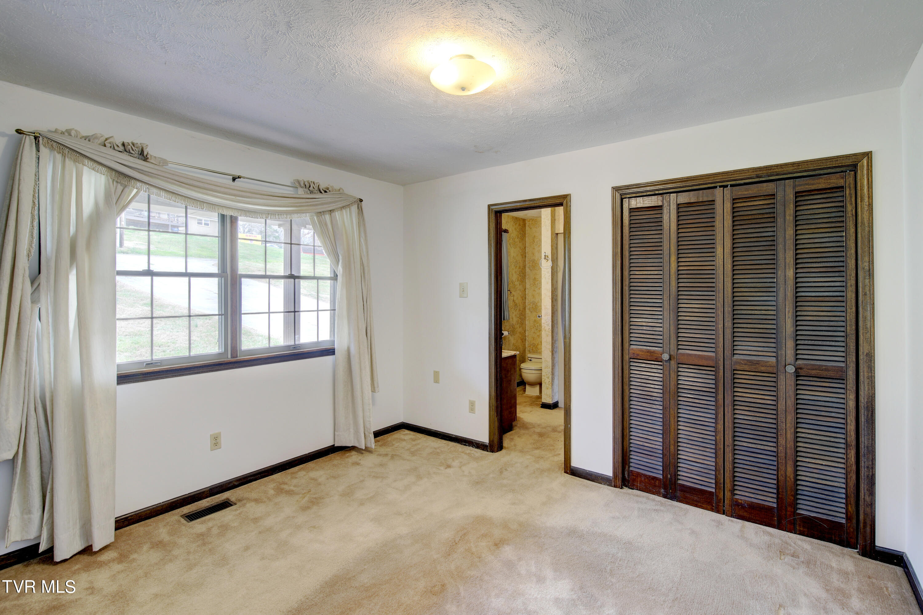 848 Navajo Drive, Jefferson City, Tennessee image 16