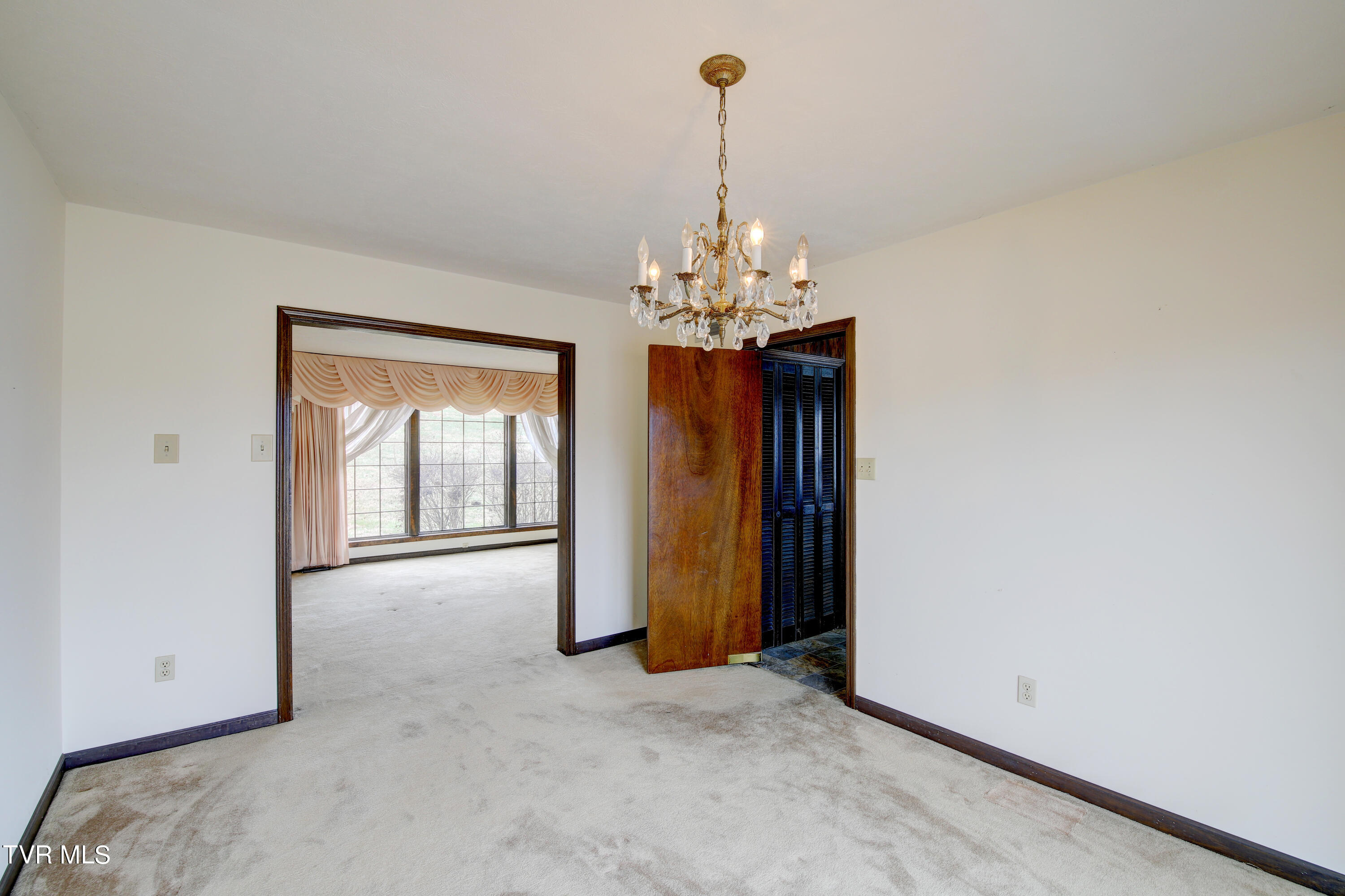 848 Navajo Drive, Jefferson City, Tennessee image 8