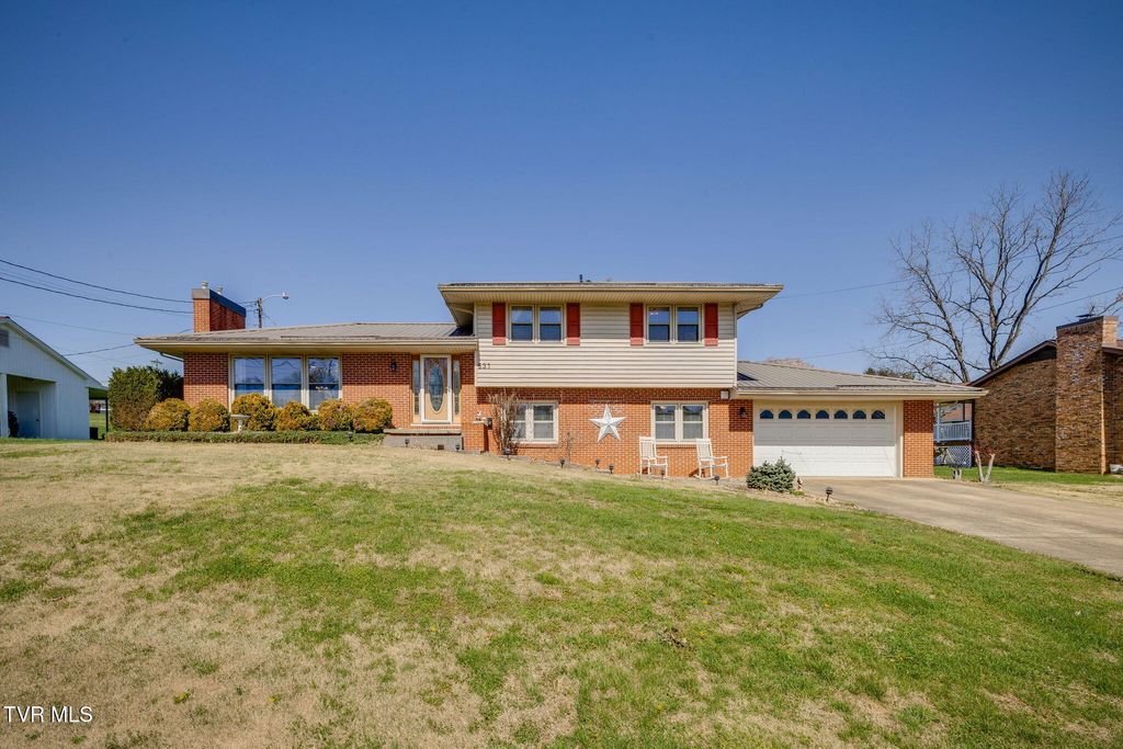 Photo of 531 Wilson Street, Church Hill, TN 37642 (MLS # 9992470)