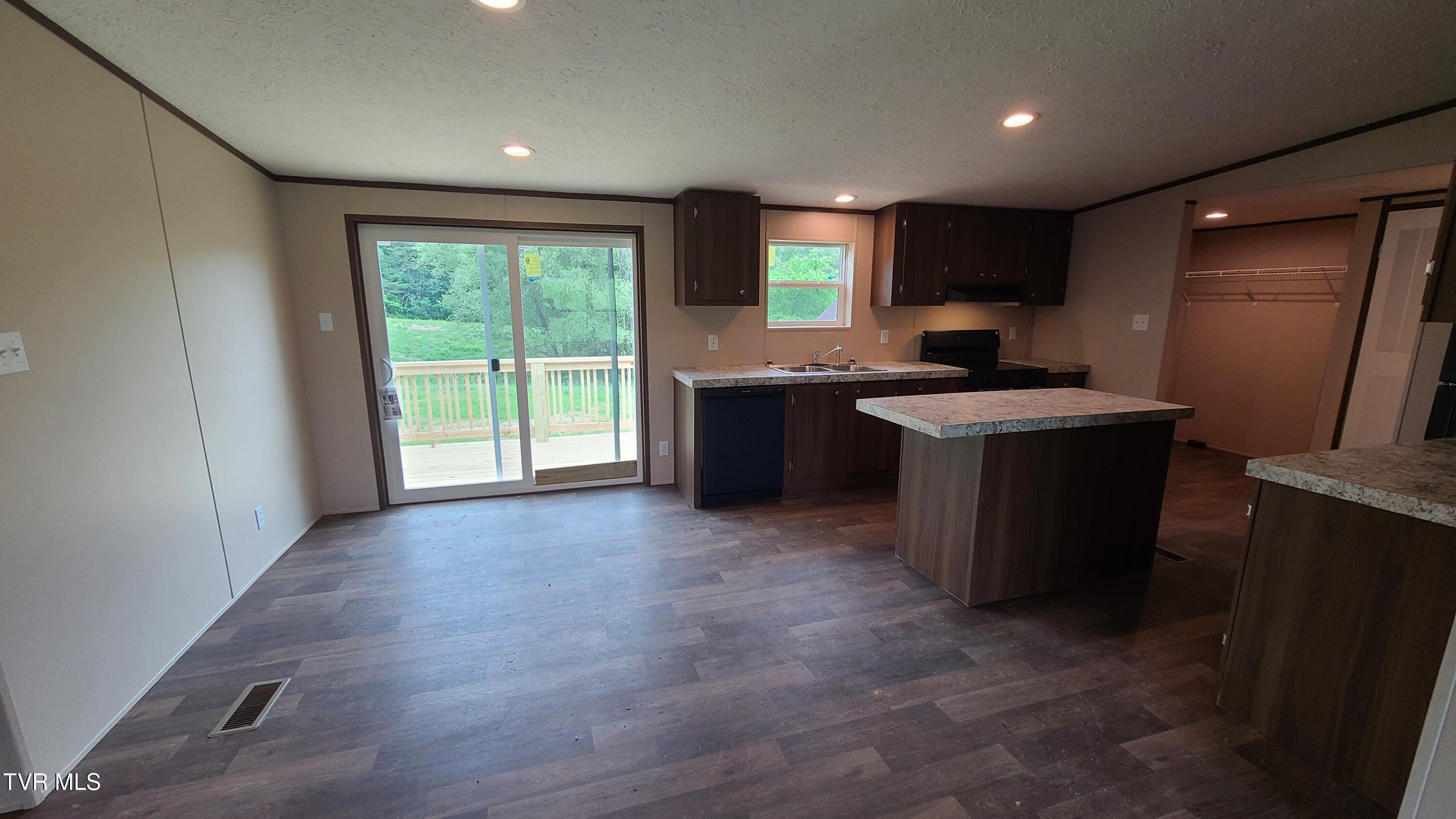 760 Wisecarver Road, Mosheim, Tennessee image 6