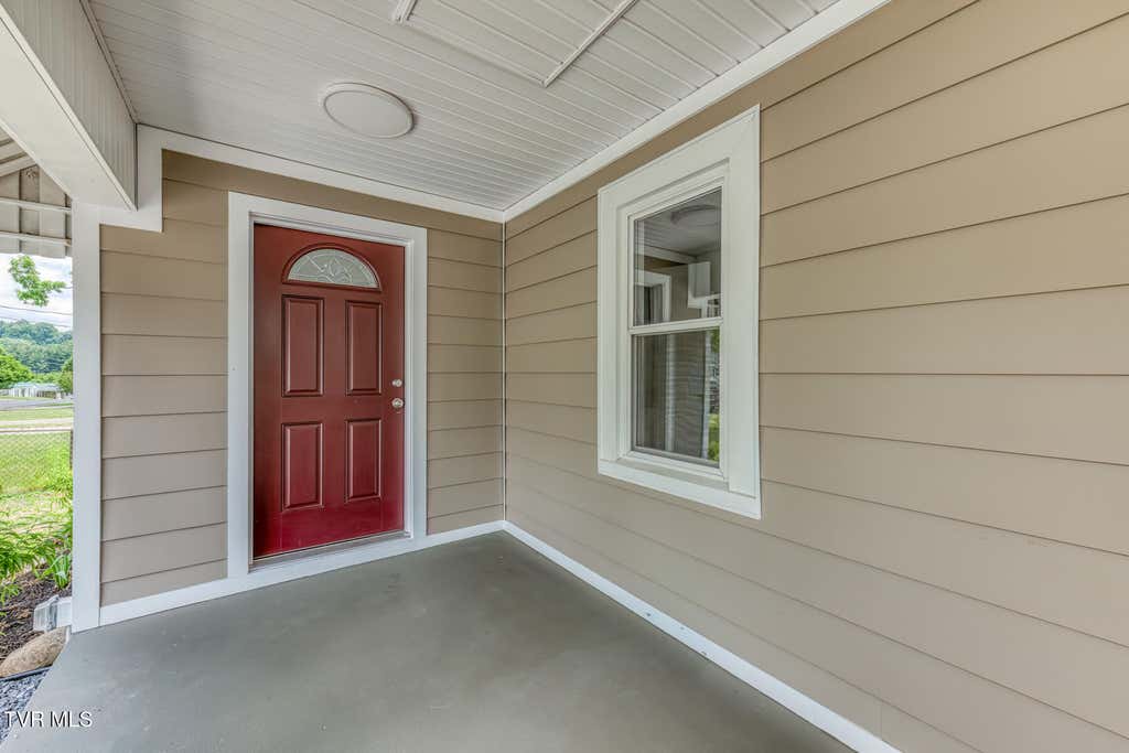 Photo of 1220 Maryland Avenue, Bristol, TN 37620 (MLS # 9996805)