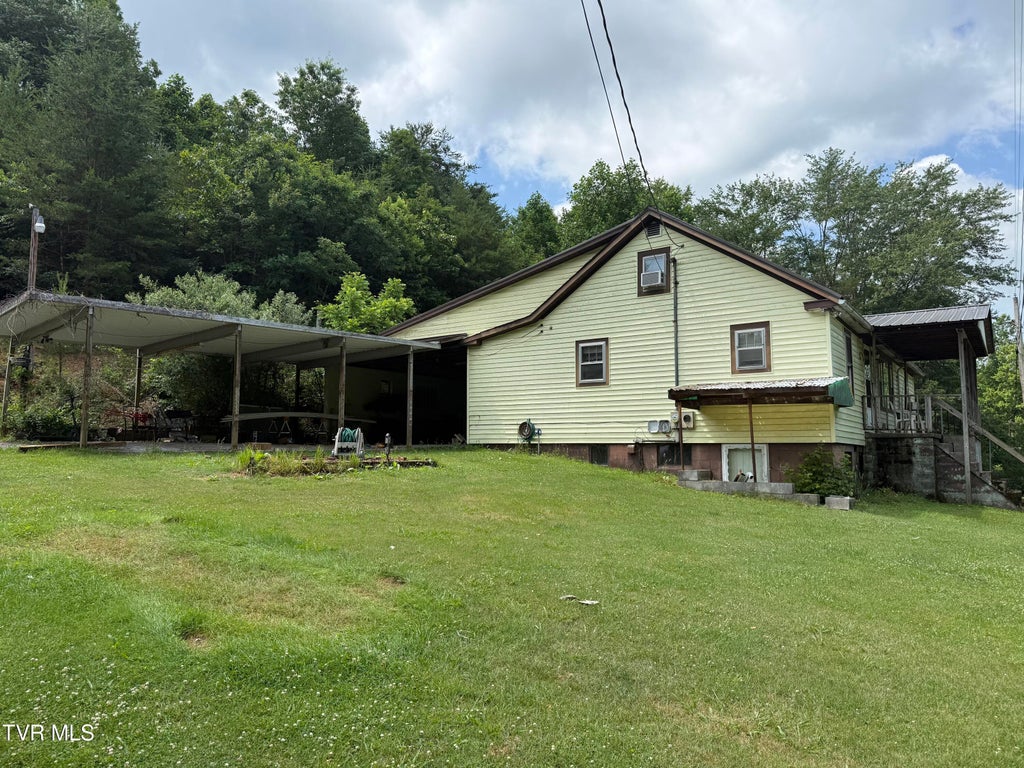 Photo of 12114 Keeshond Road, Coeburn, VA 24230 (MLS # 9996706)