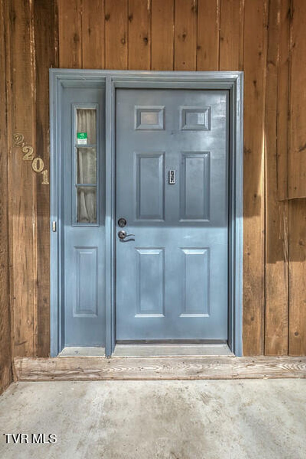 Photo of 2201 Nantucket Road, Johnson City, TN 37604 (MLS # 9992281)