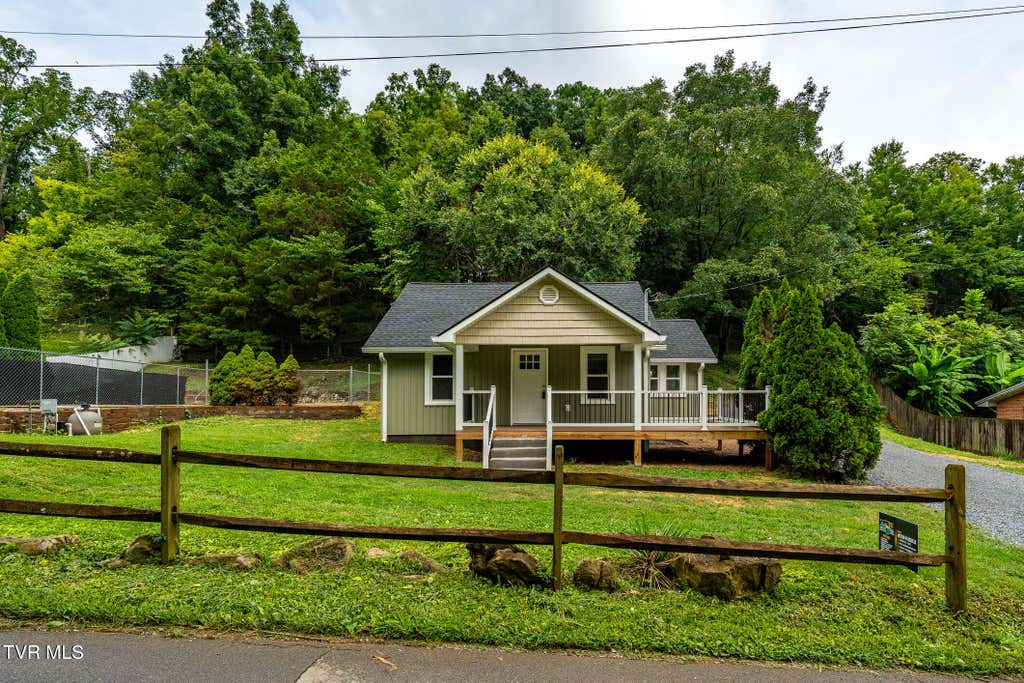 Photo of 200 Coal Chute Road, Elizabethton, TN 37643 (MLS # 9999754)