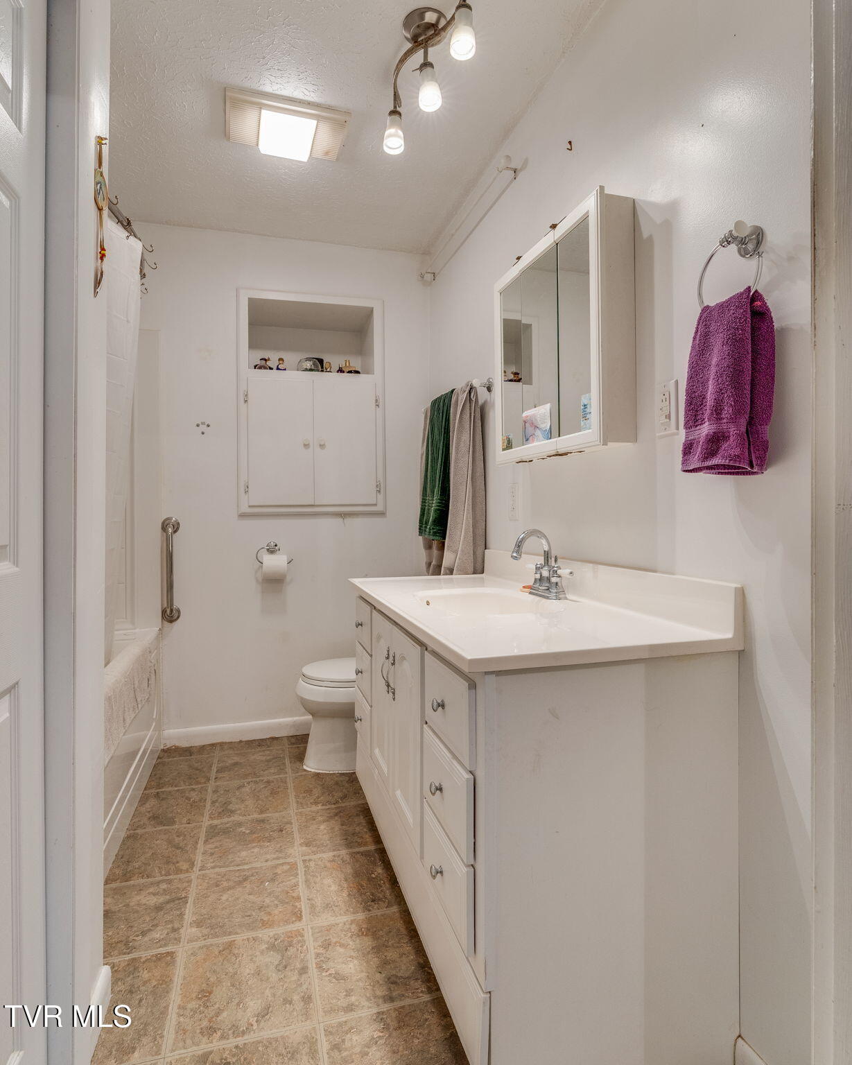 12075 Goose Creek Road, Bristol, Virginia image 16