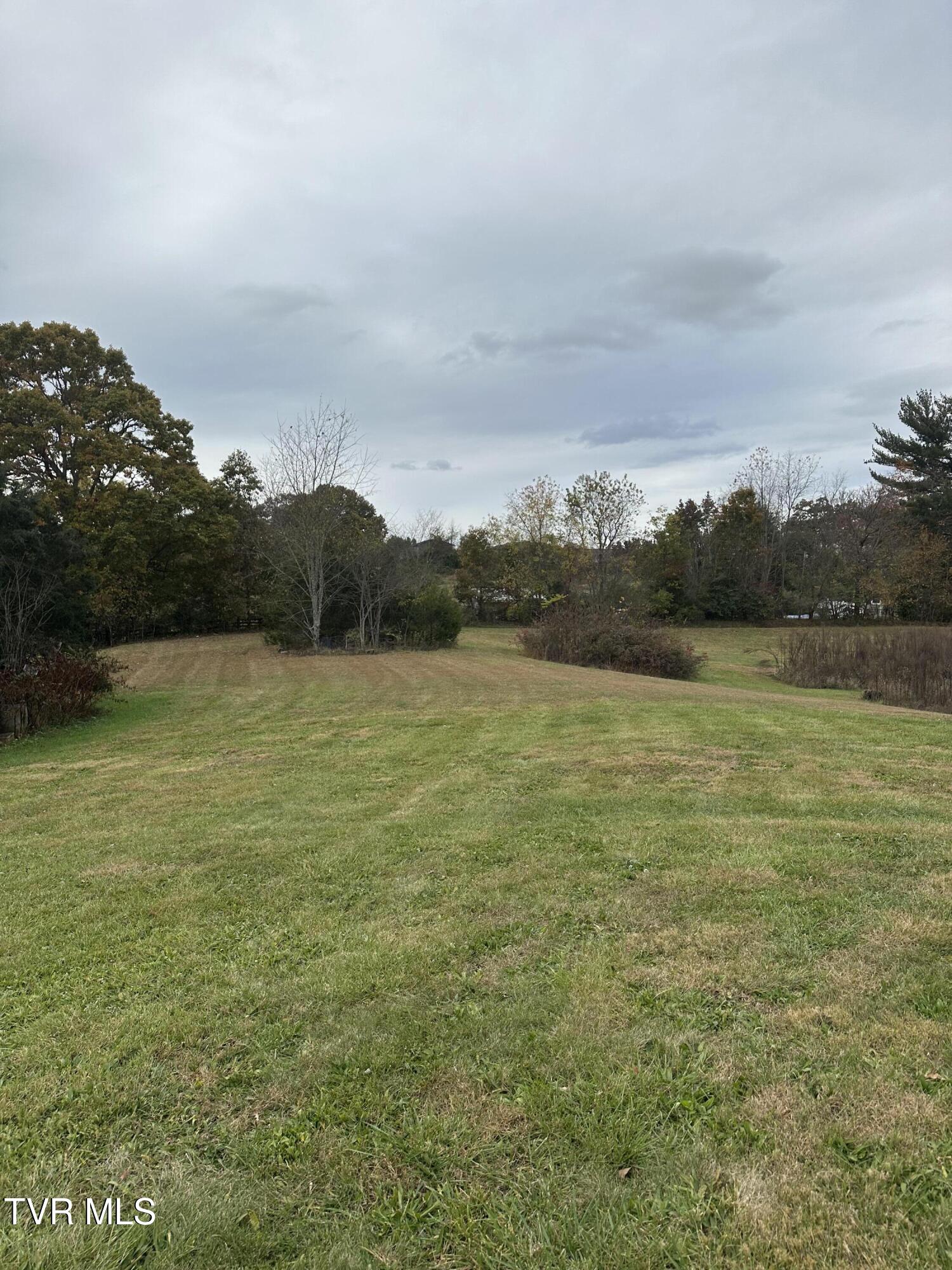 5207 North Roan Street