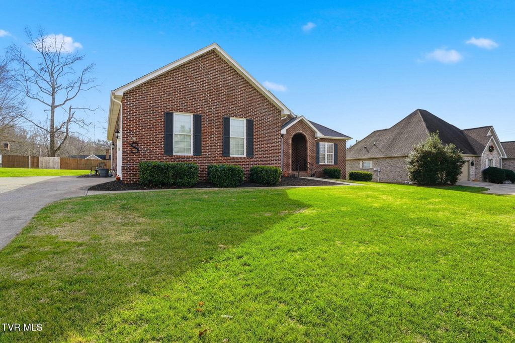 Photo of 6004 Old Jonesboro Road, Bristol, TN 37620 (MLS # 9989809)