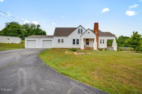 Photo of 104 Pond Springs Road, Kingsport, TN 37664 (MLS # 9995864)