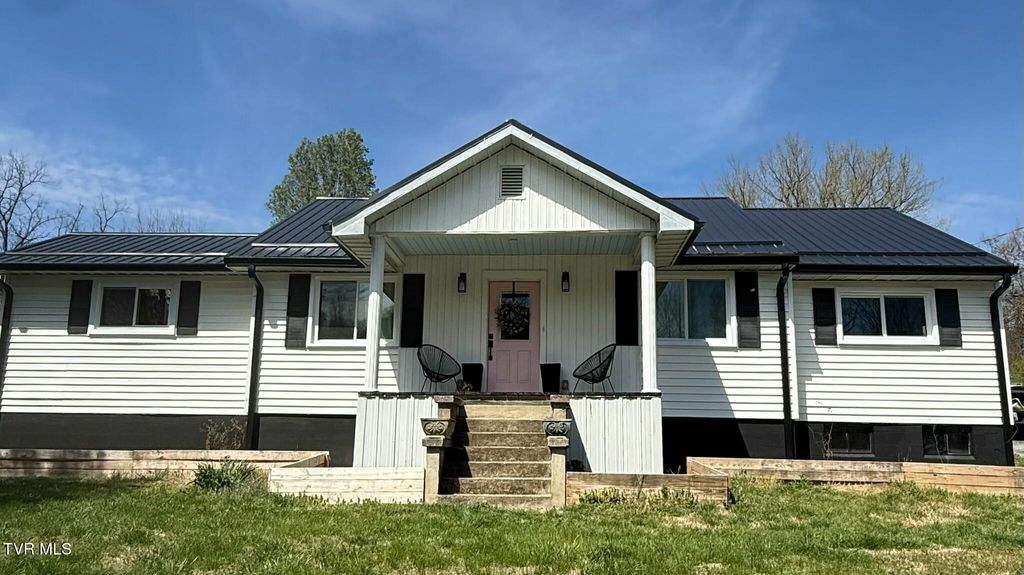 Photo of 1005 &amp; 1009 Island Road, Blountville, TN 37617 (MLS # 9993019)