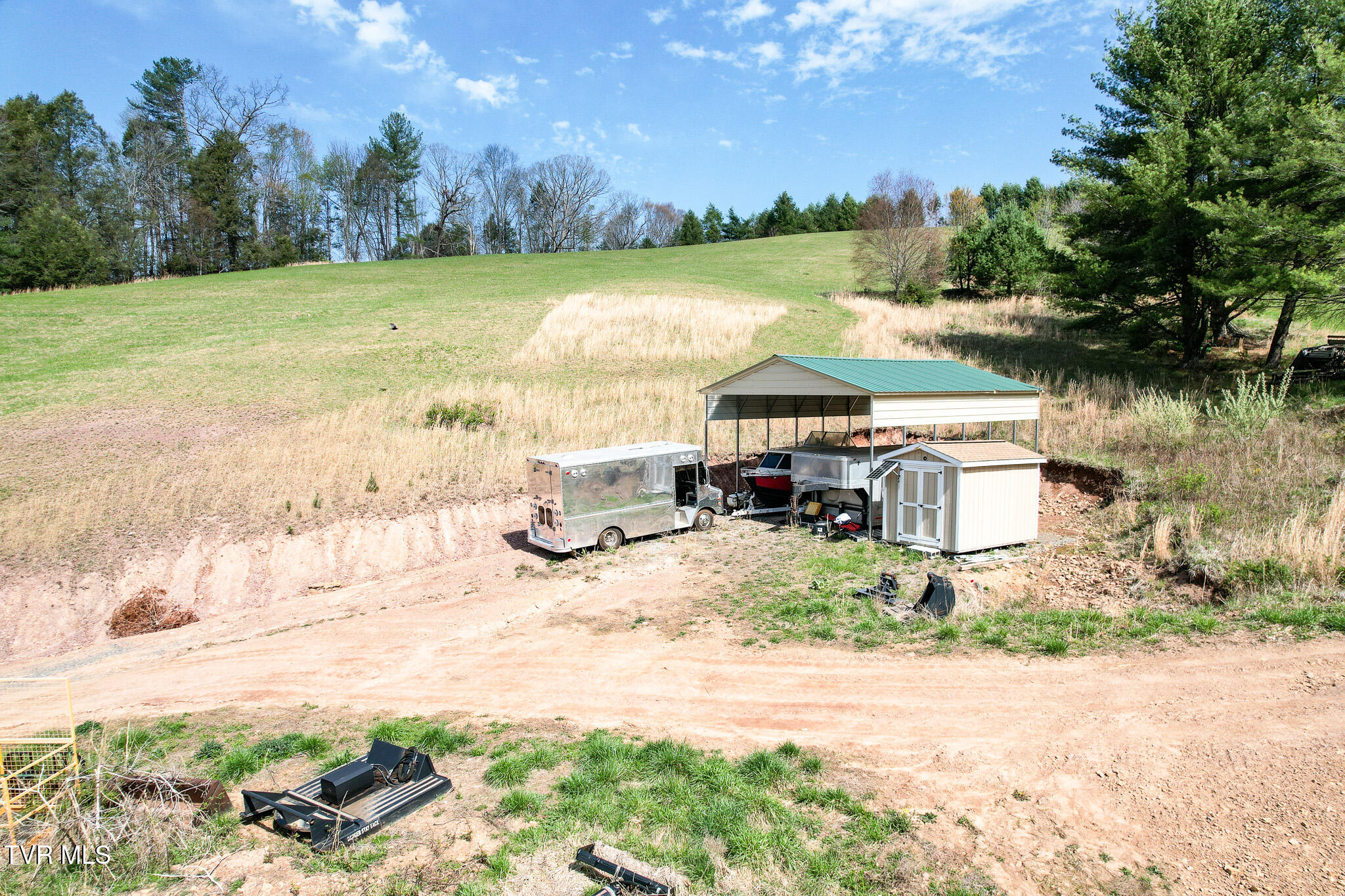 887 Mill Creek Road, Mountain City, Tennessee image 46